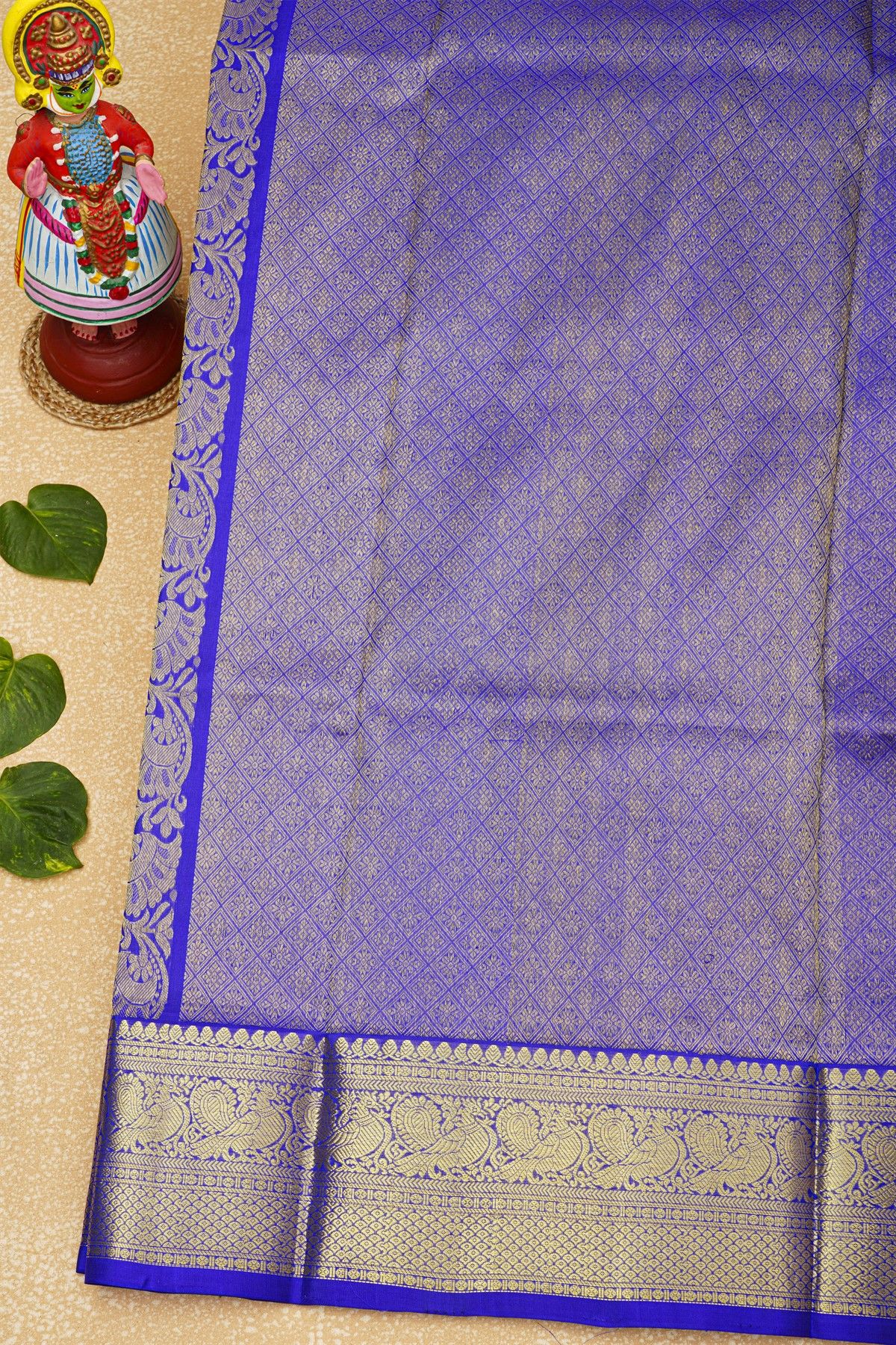 Venkatagiri Silk Dual Colour Saree With Florals And Peacocks Border