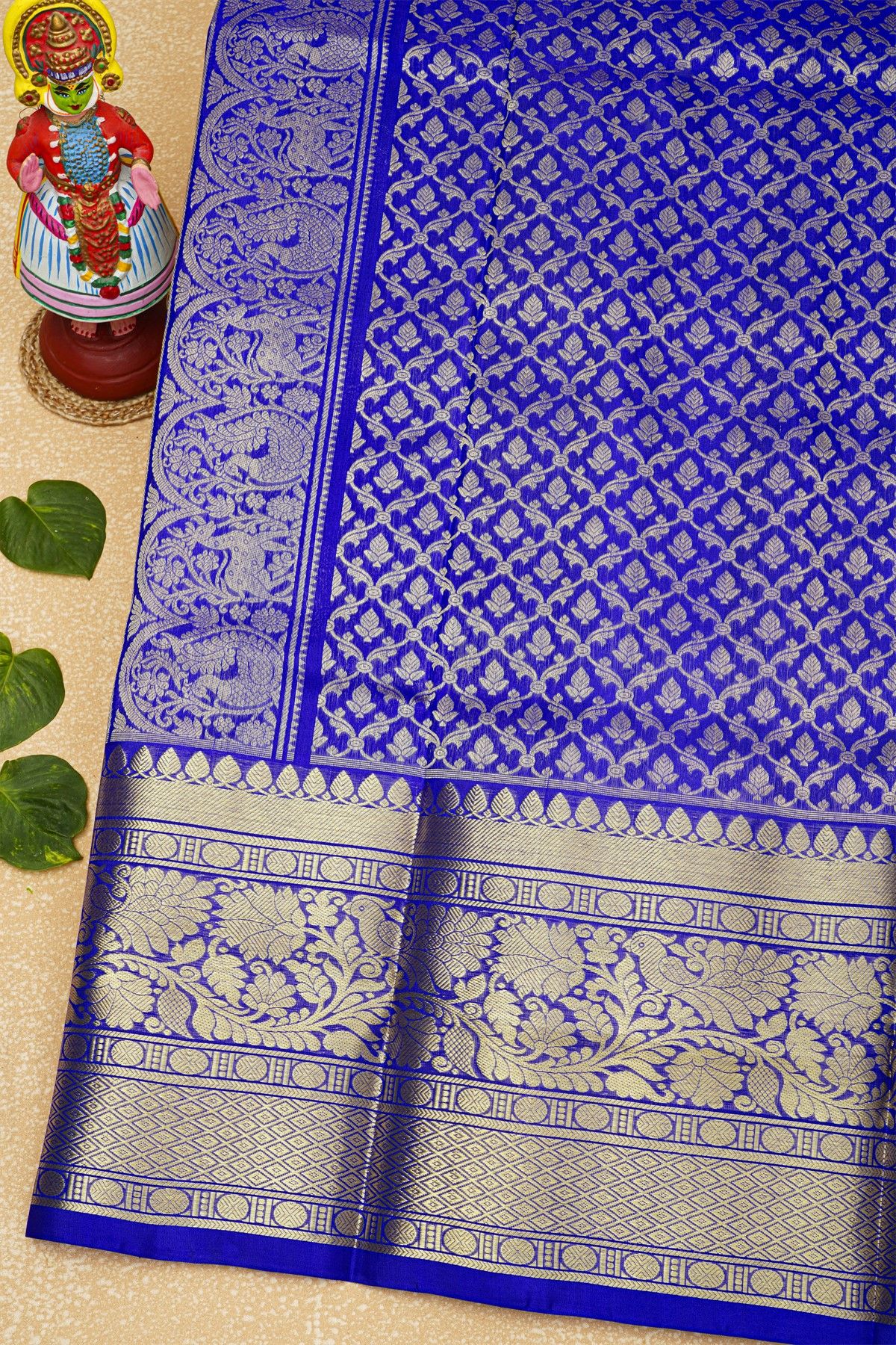 Venkatagiri Silk Dual Colour Saree With Florals And Peacocks Border