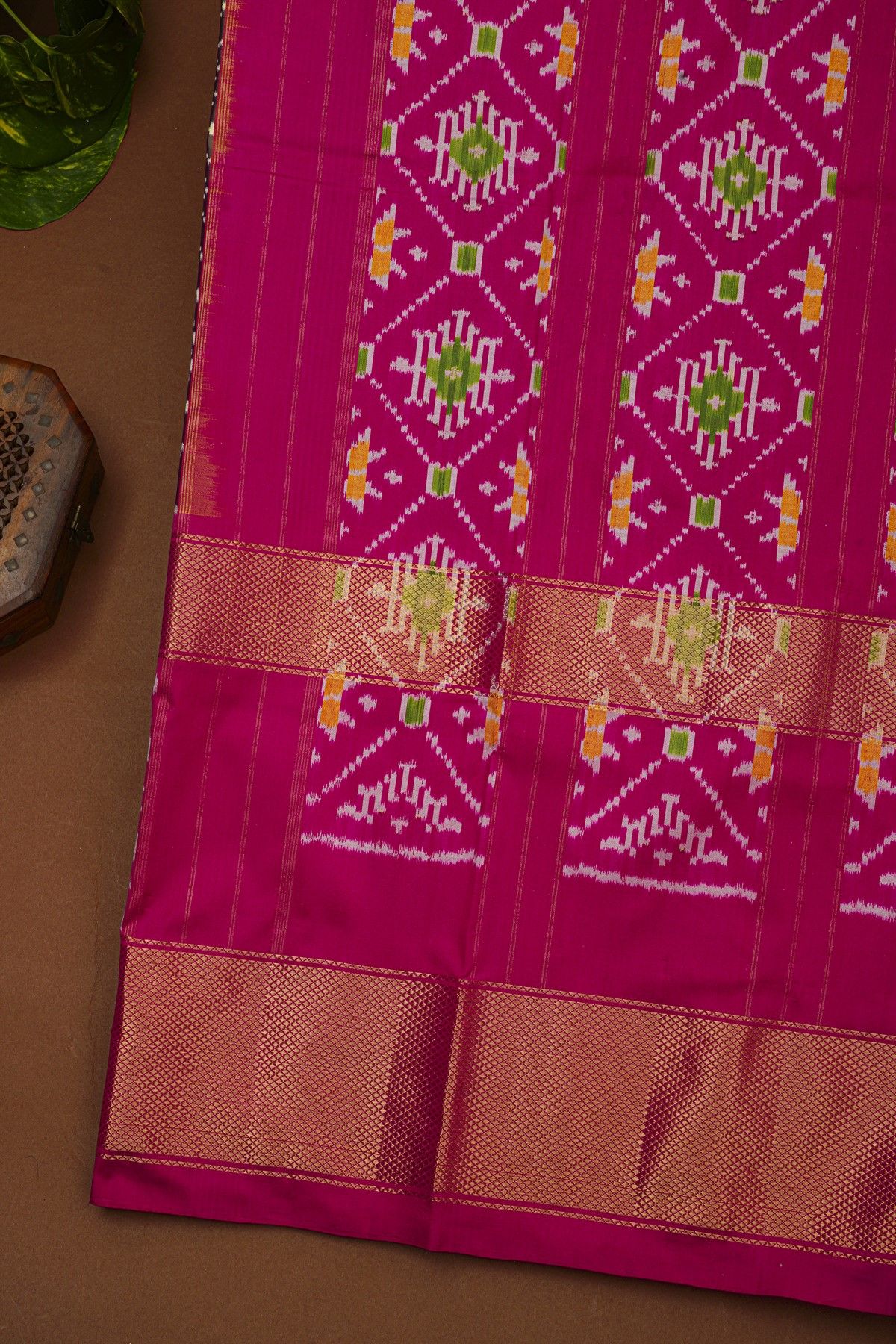 Ikat Silk Dual Colour Saree With Florals And Leaves Body