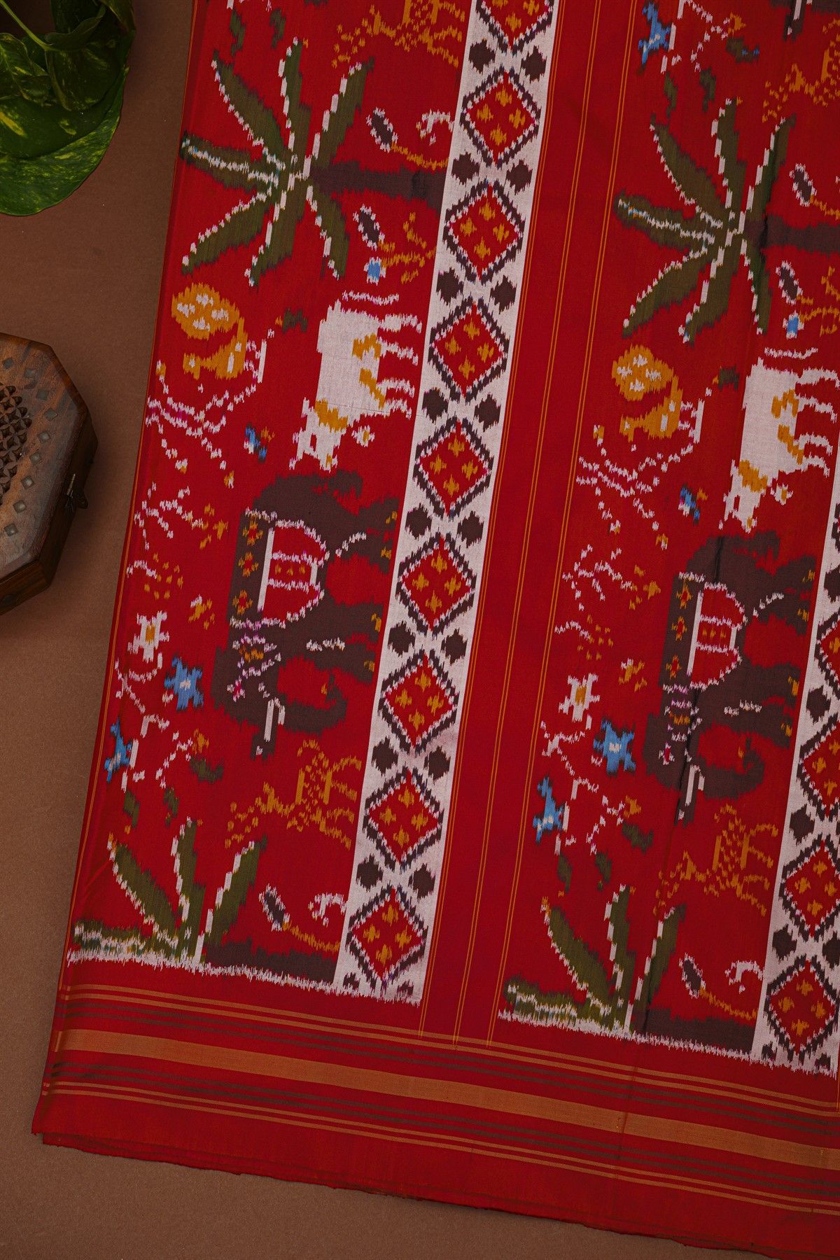 Pochampally Ikat Silk Multi-Colour Saree With Floral And Animal Body
