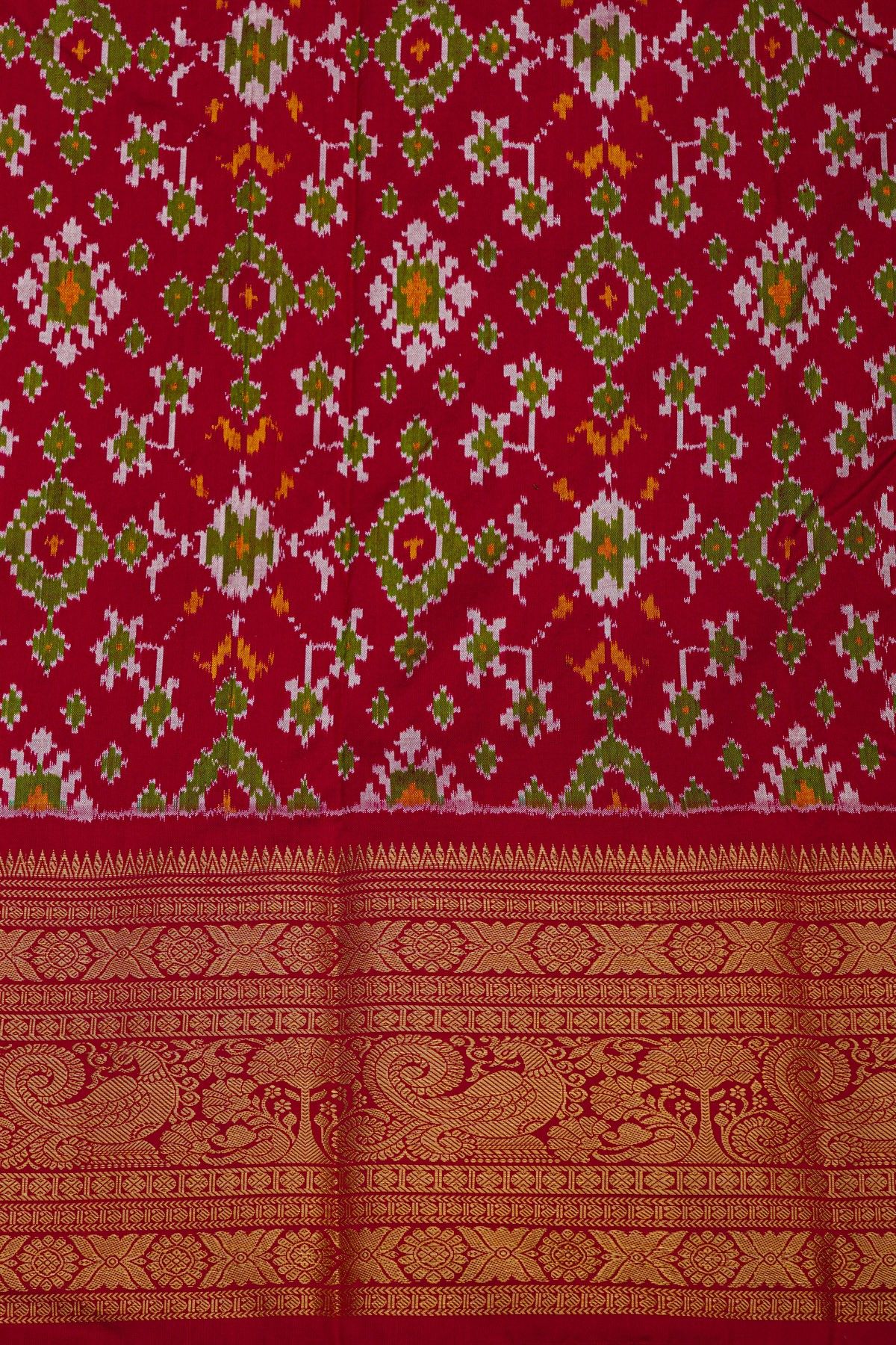 Pochampally Ikat Silk Purple Saree With Floral And Peacock Border