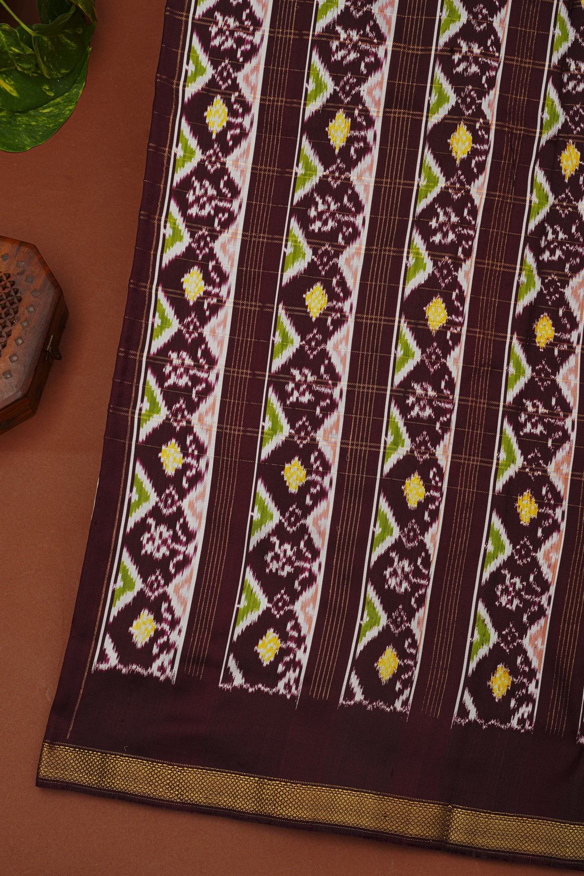 Ikat Silk Dual Colour Saree With Florals And Leaves In Ikat Design Body