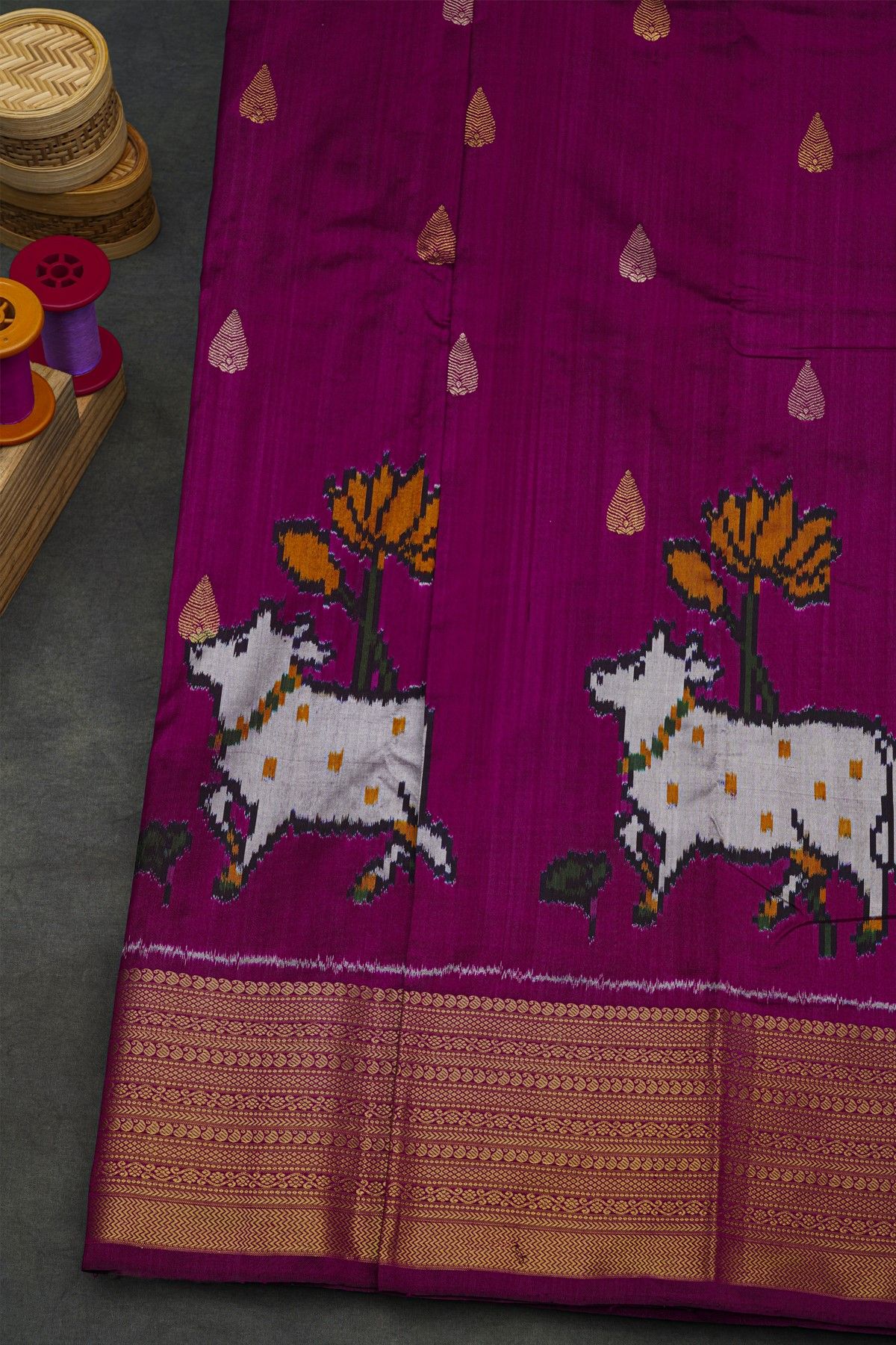 Ikkat Silk Magenta Saree With Floral And Leaf Jaal Border