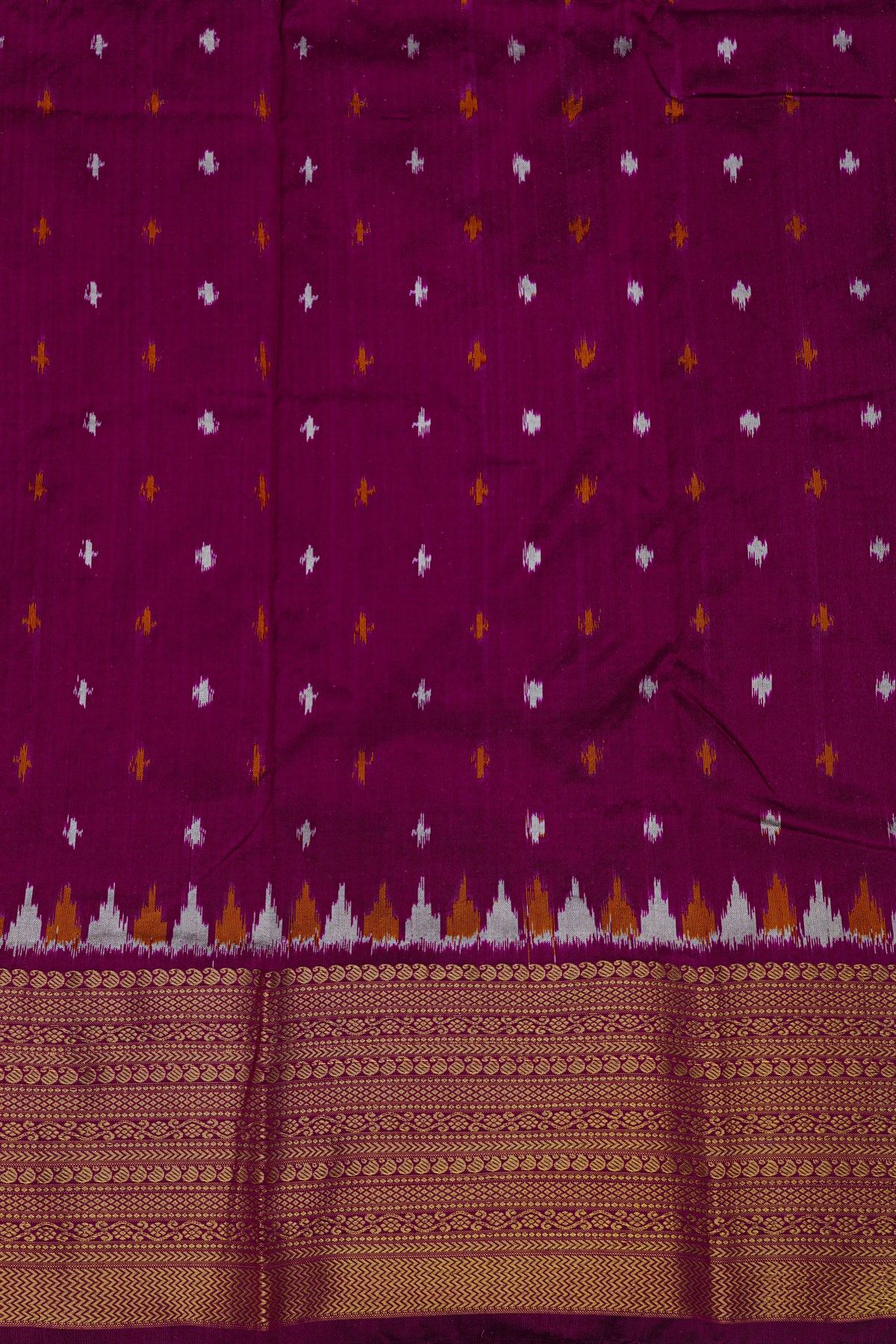Ikkat Silk Magenta Saree With Floral And Leaf Jaal Border