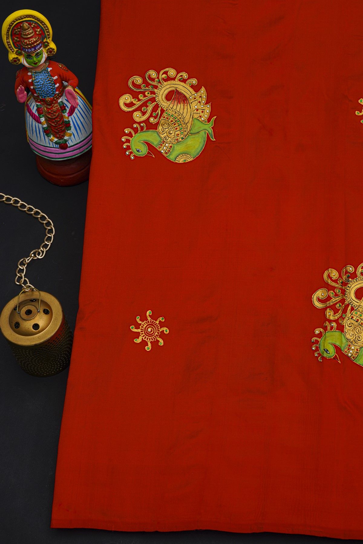 Fusion Ikat Silk Off White Saree With Florals And Peacocks In Thread Work Body