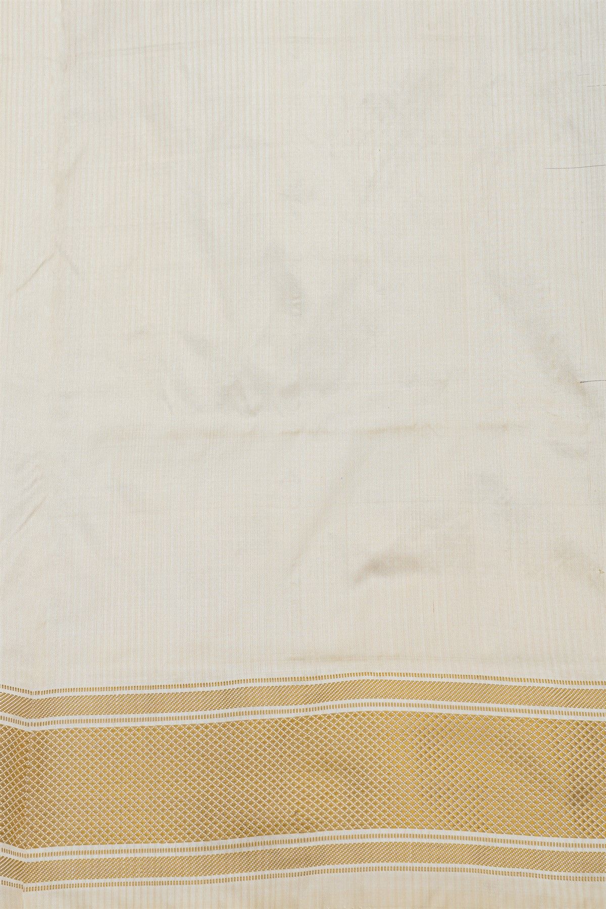 Pochampally Ikat Silk Navy Blue Saree With Florals And Leaves Body