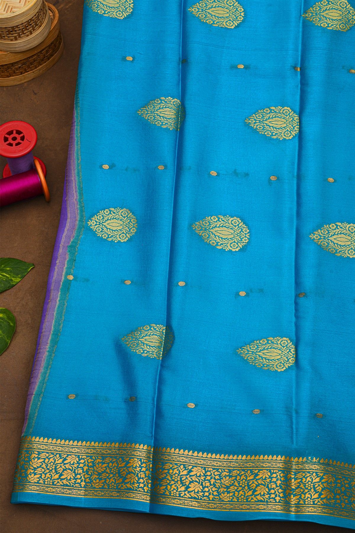 Mysore Crepe Lilac Saree With Floral Jaal Border