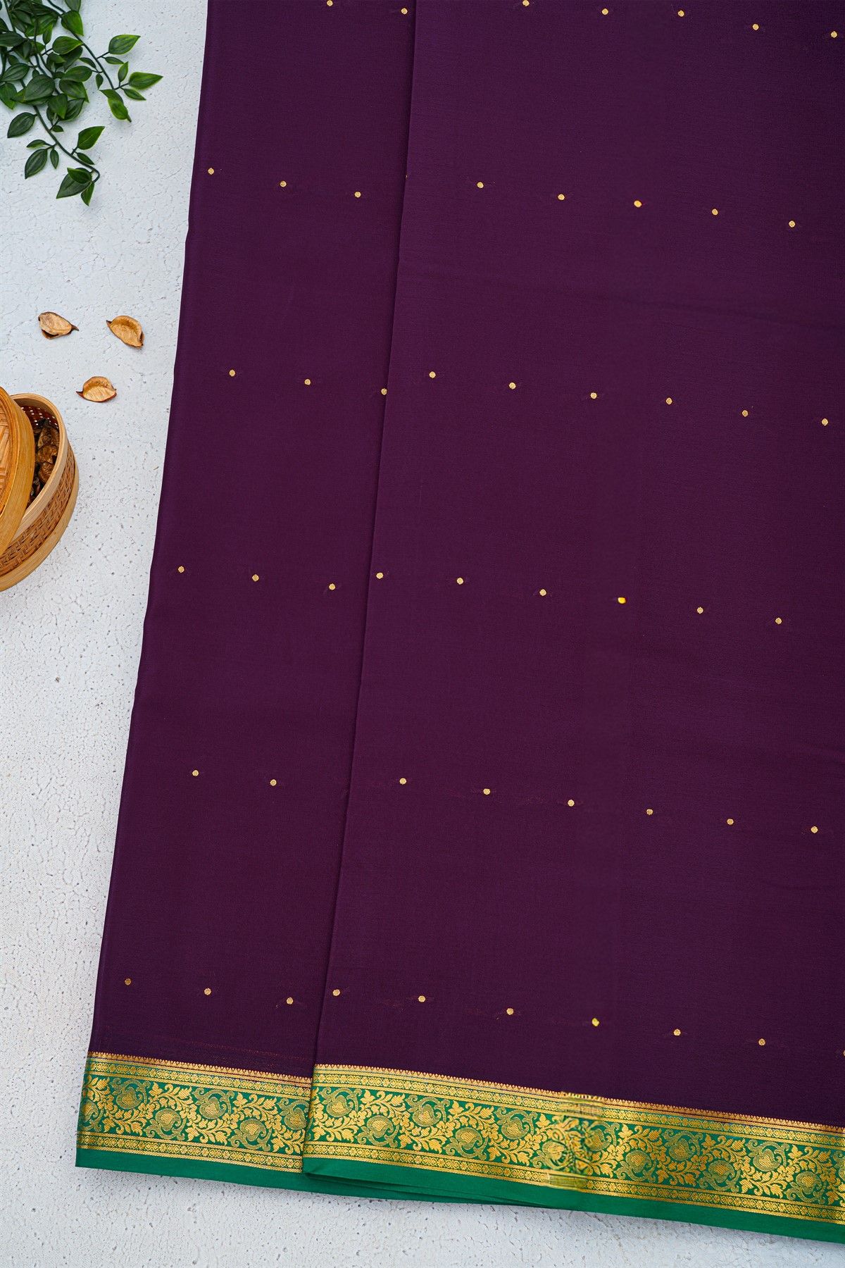 Mysore Crepe Dark Purple Saree With Florals And Leaves Jaal Border