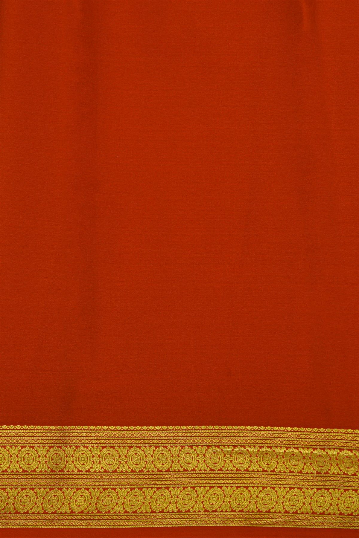 Mysore Crepe Cream Saree With Florals In Zari Border