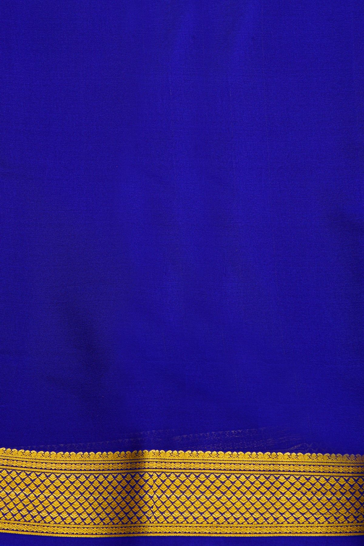 Mysore Crepe Lavender Saree With Florals Buttis Border