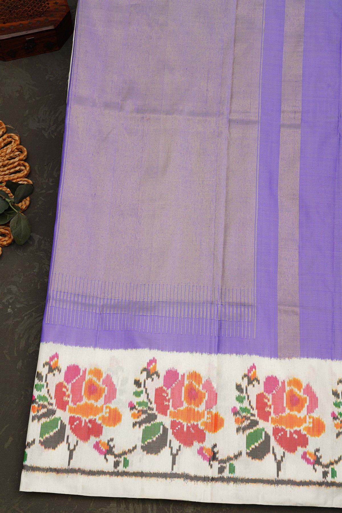 Pochampally Ikat Silk Purple Saree With Floral And Leaf Jaal Border