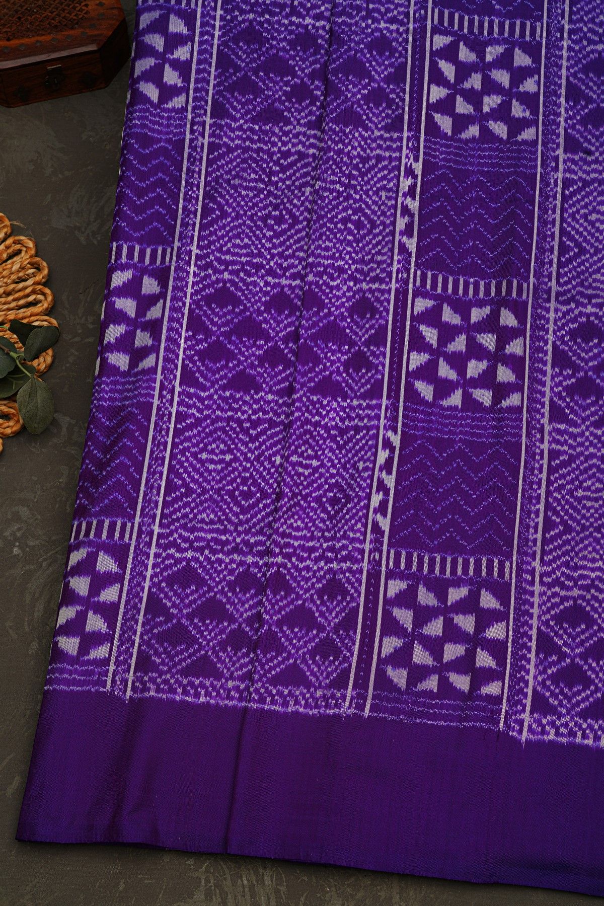 Pochampally Ikat Silk Purple Saree With Floral And Diamond Checks Body