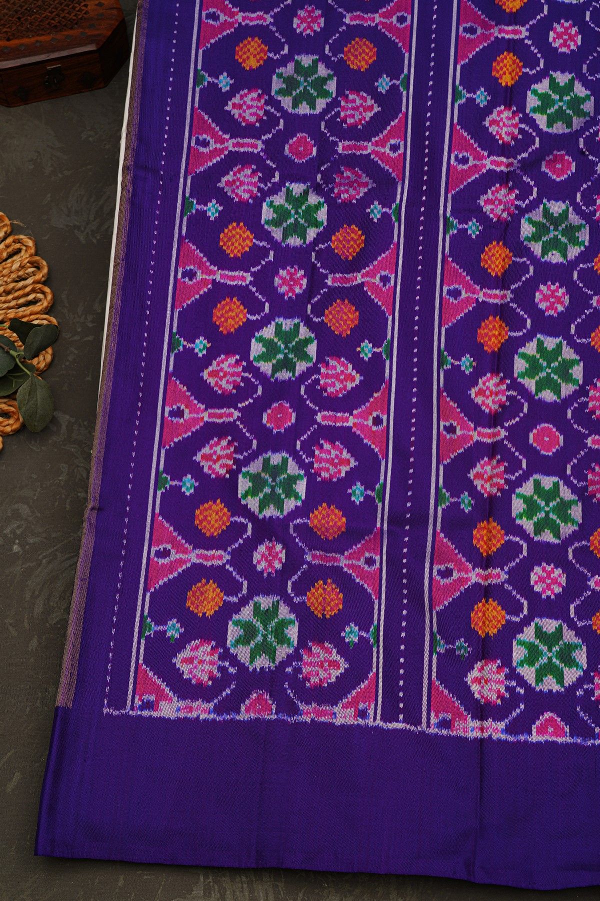 Pochampally Ikat Silk Purple Saree With Floral And Diamond Checks Body