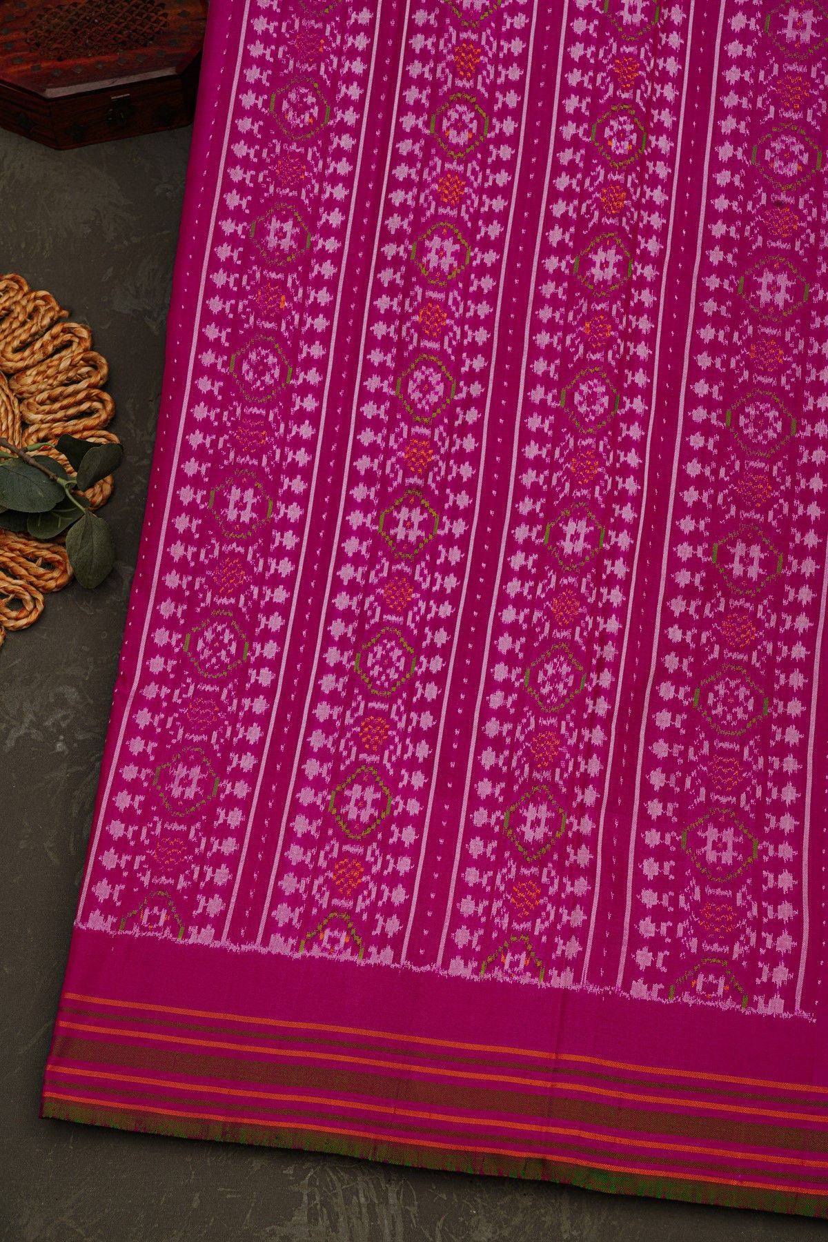 Pochampally Ikat Silk Black Saree With Floral And Leaf Lines Border