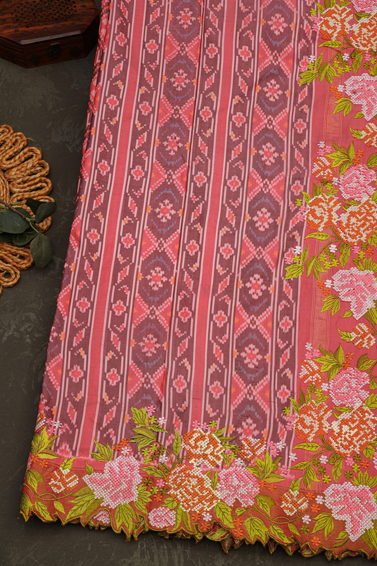 Fusion Ikat Silk Baby Pink Saree With Pochampally Weave Body