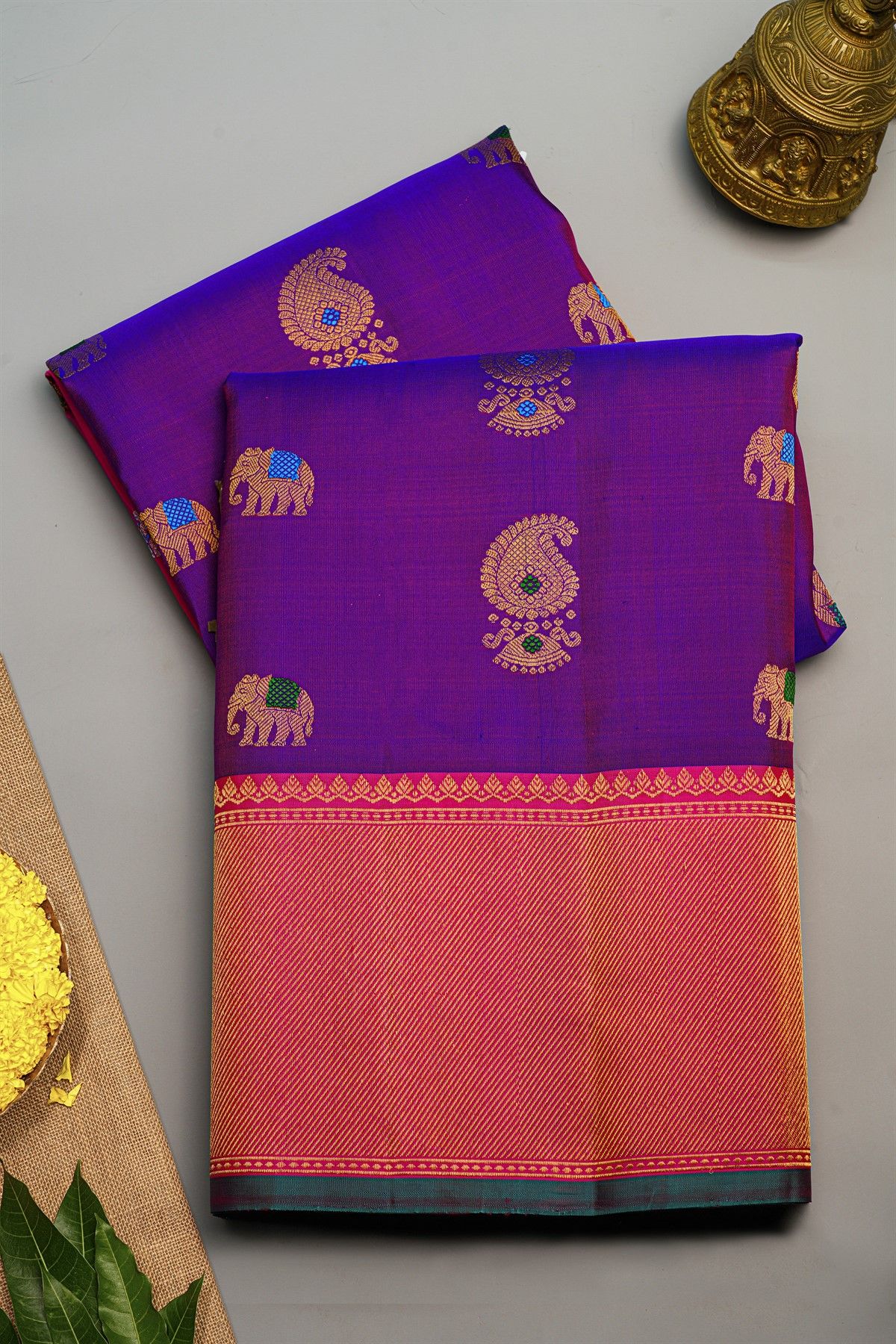 Gadwal Silk Dual Colour Saree With Paisleys And Elephant Buttis Body
