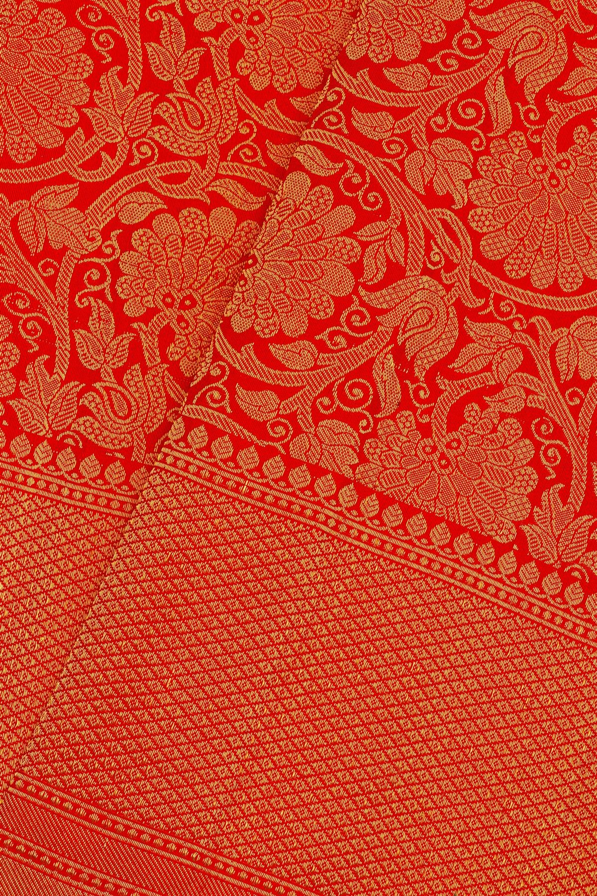 Gadwal Silk Red Saree With Cross Lines And Diamonds Border