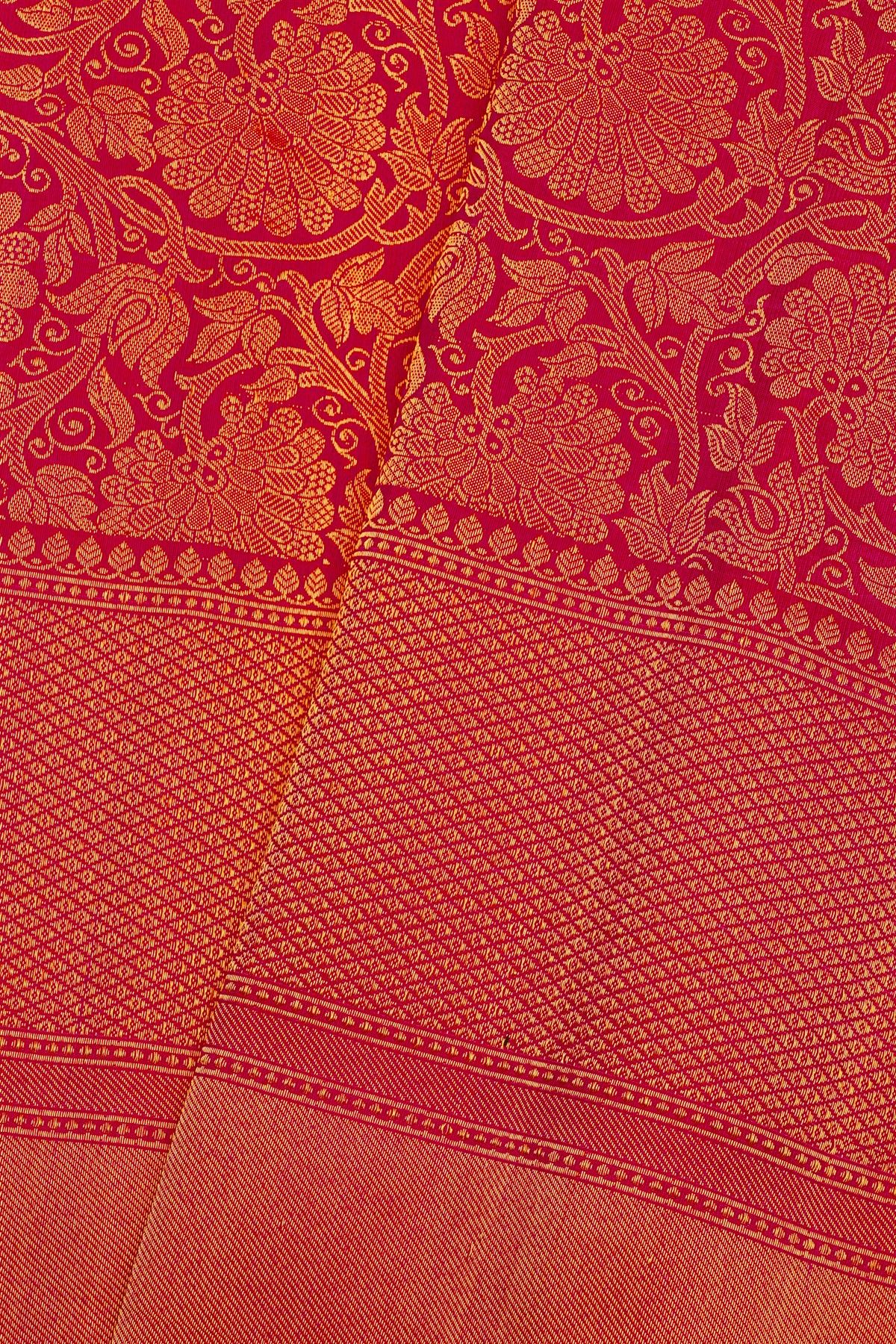 Gadwal Silk Red Saree With Cross Lines And Diamonds Border
