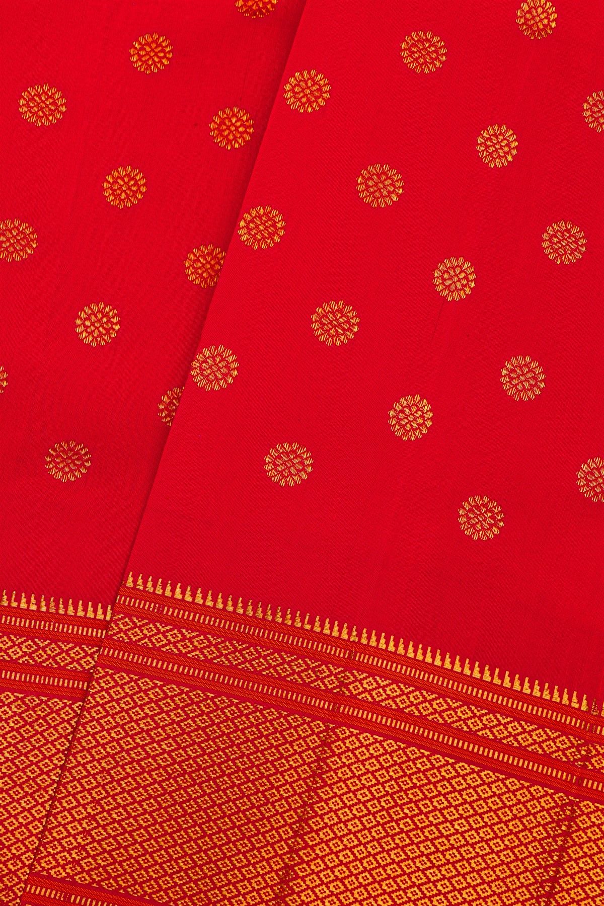 Gadwal Silk Reddish Pink Saree With Paithani Pallu