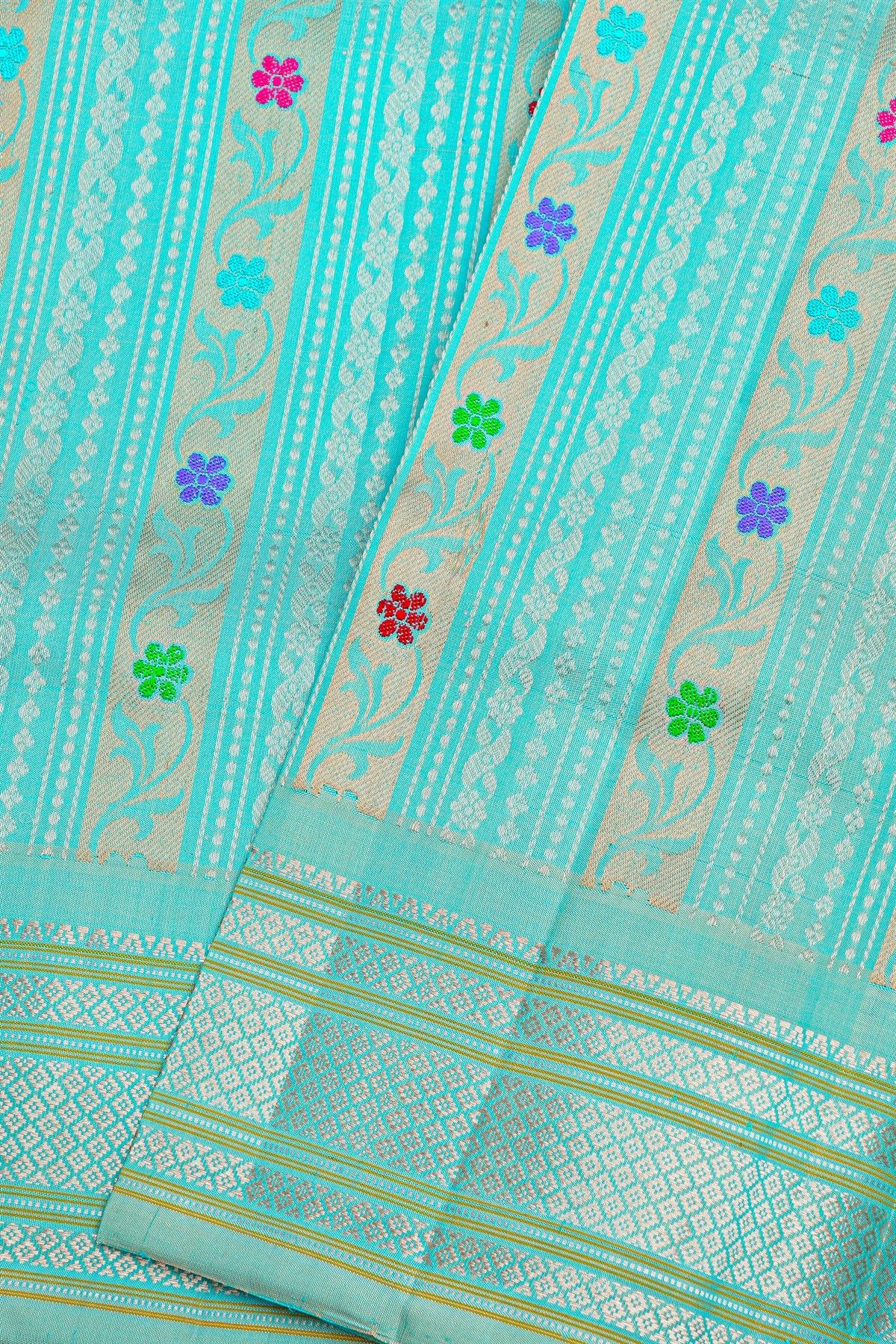 Gadwal Silk Sky Blue Saree With Floral And Leaf Lines Body