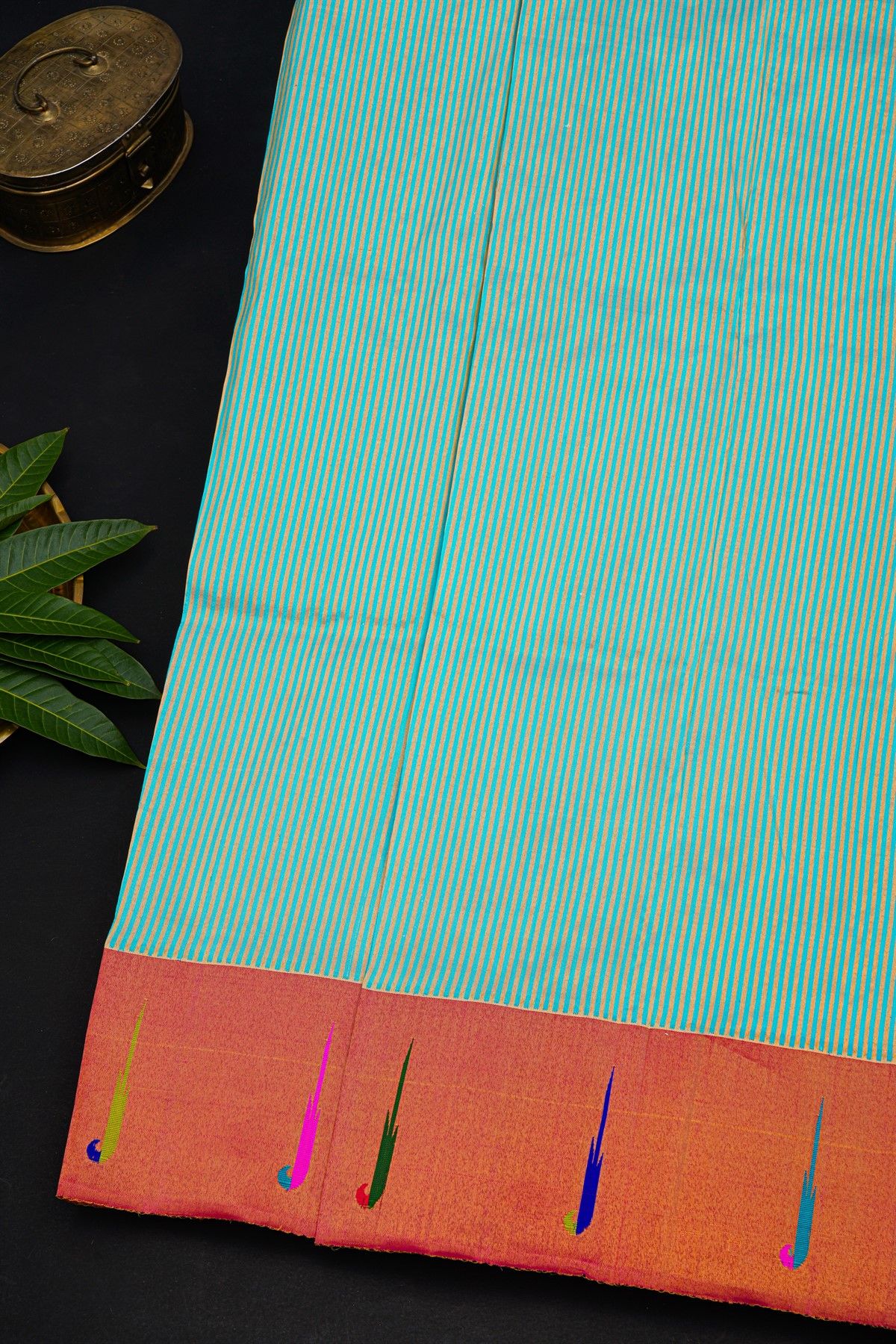 Gadwal Silk Sky Blue Saree With Paithani Pallu