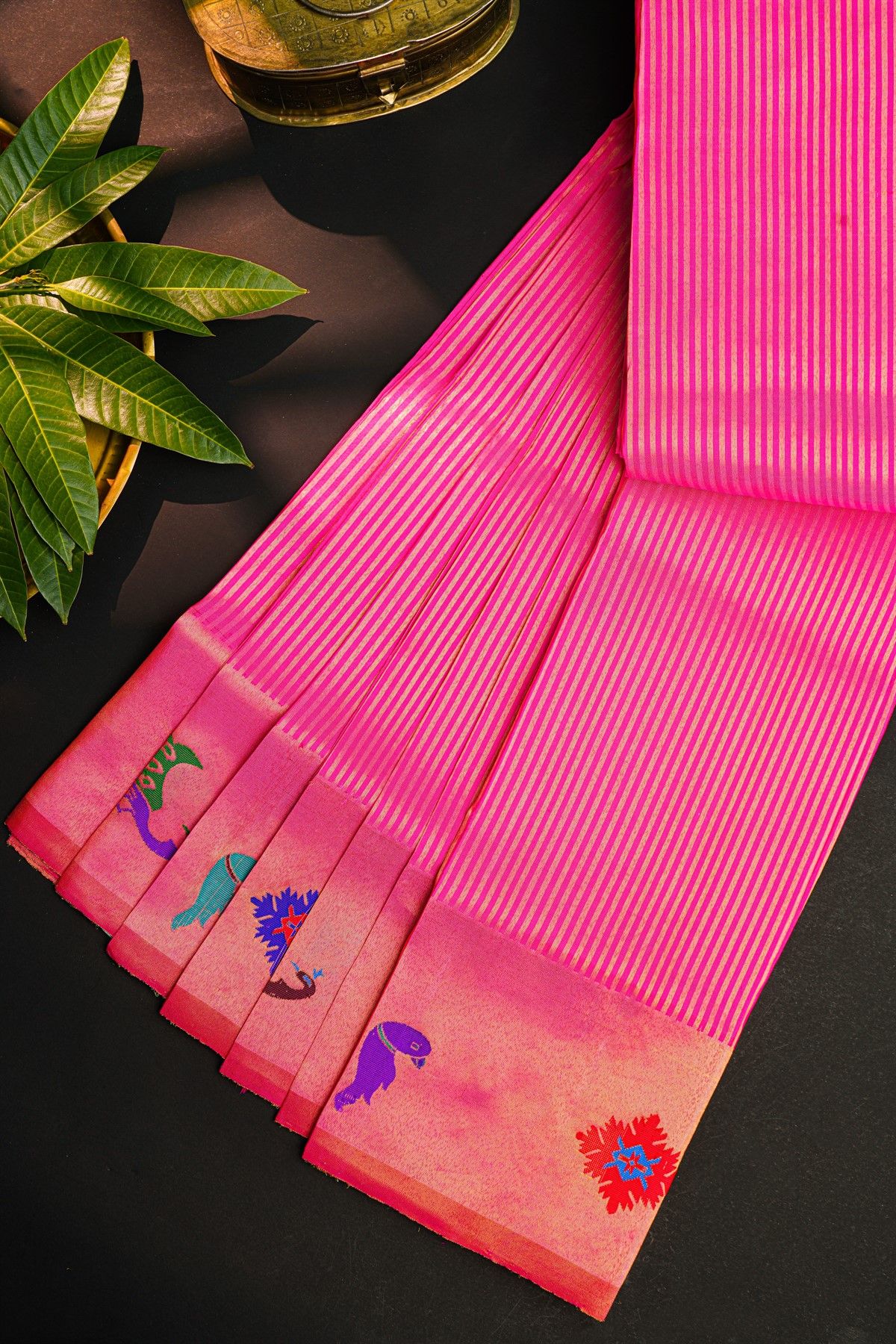 Gadwal Silk Pink Saree With Parrots And Floral Zari Border
