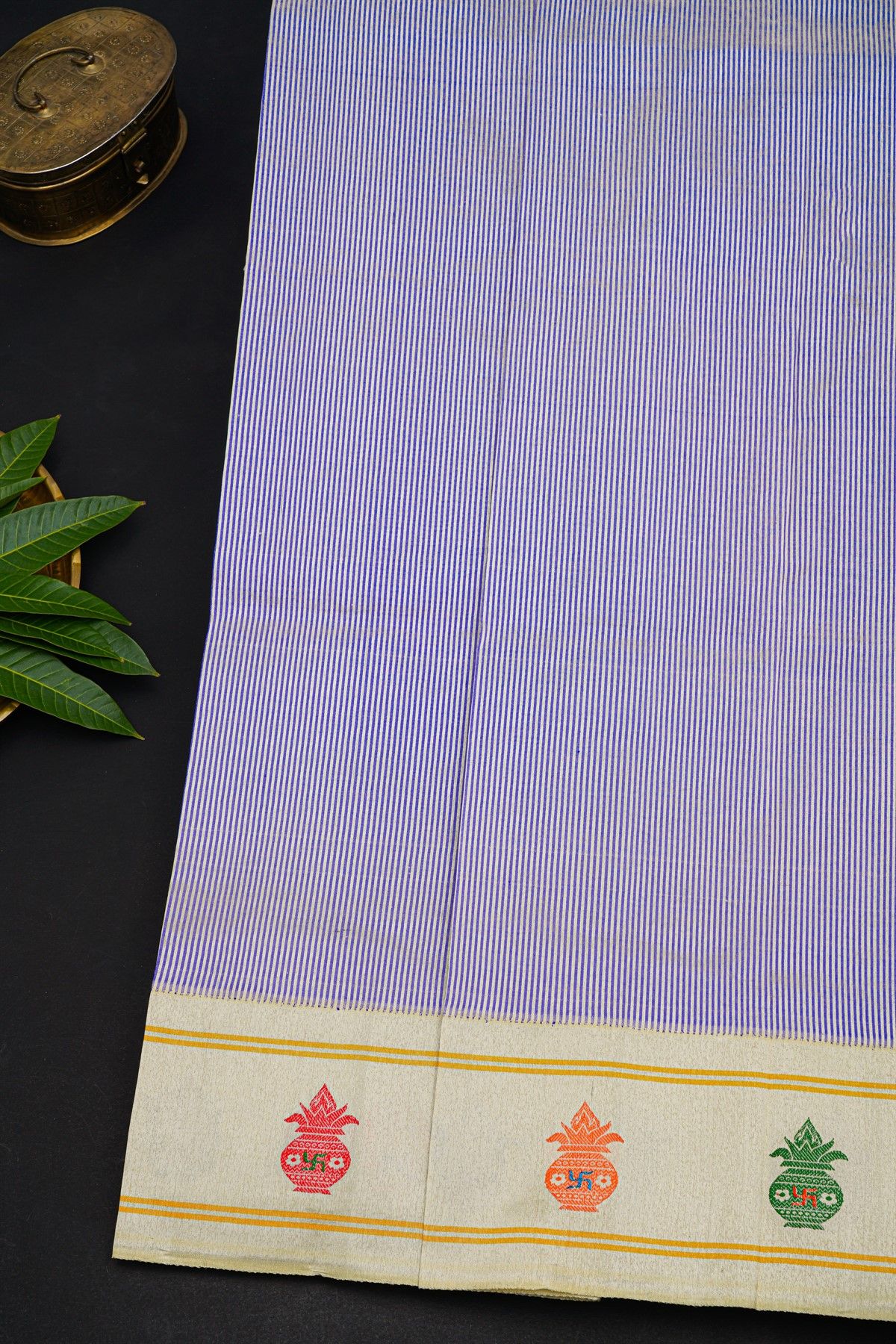 Gadwal Silk Blue Saree With Floral And Zari Line Border