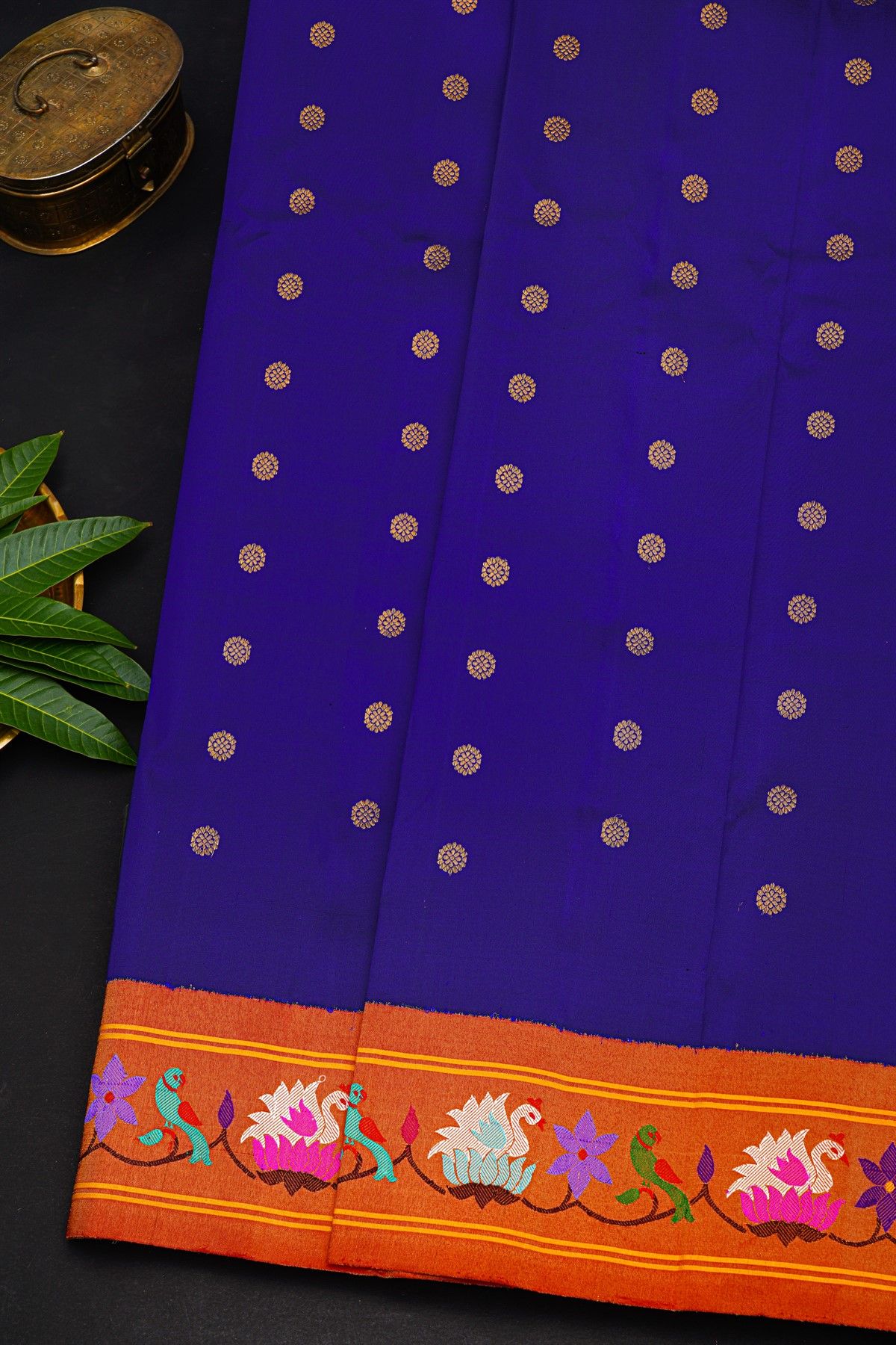 Gadwal Silk Blue Saree With Swan And Parrot Border