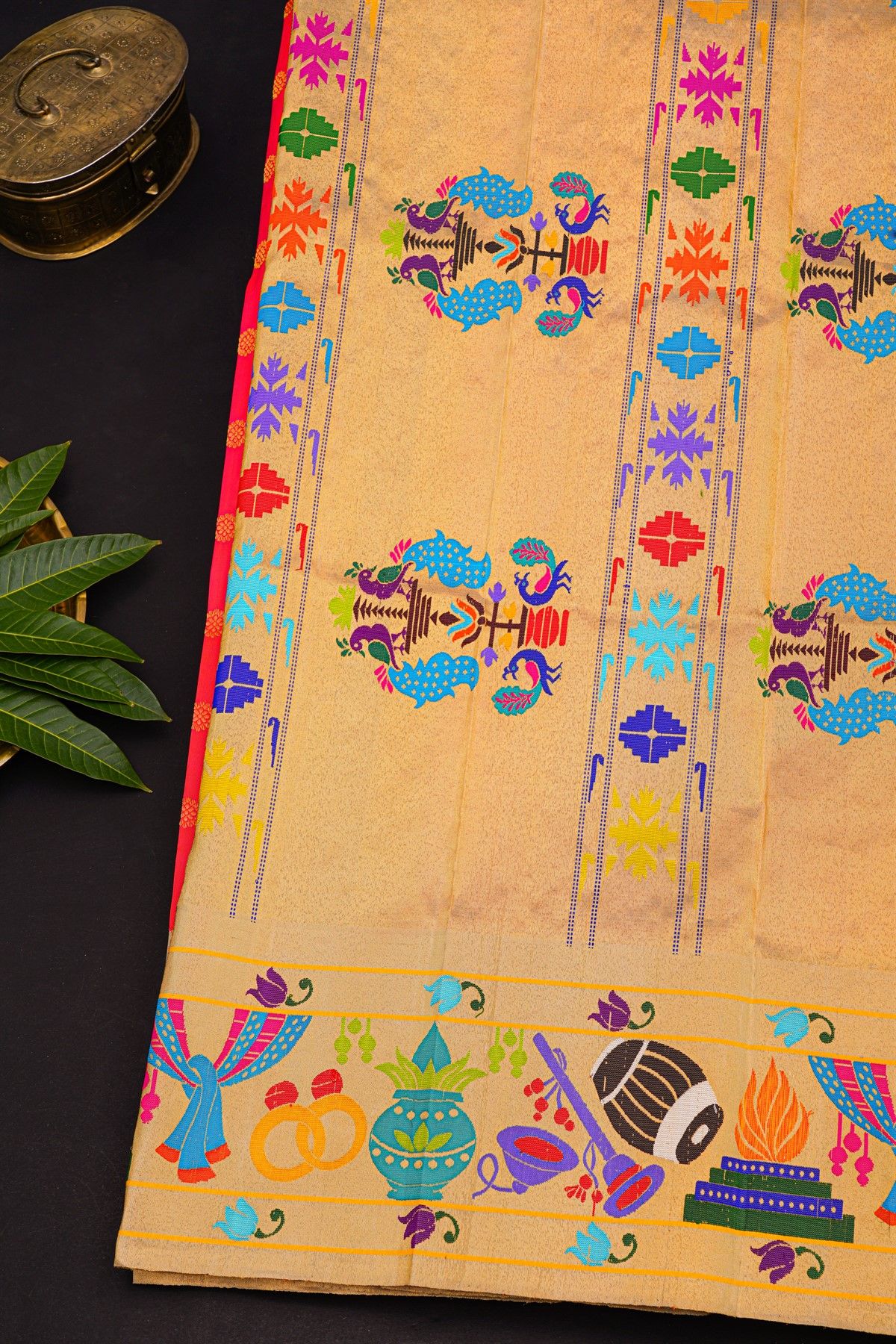 Gadwal Silk Pink Saree With Floral And Musical Theme Border