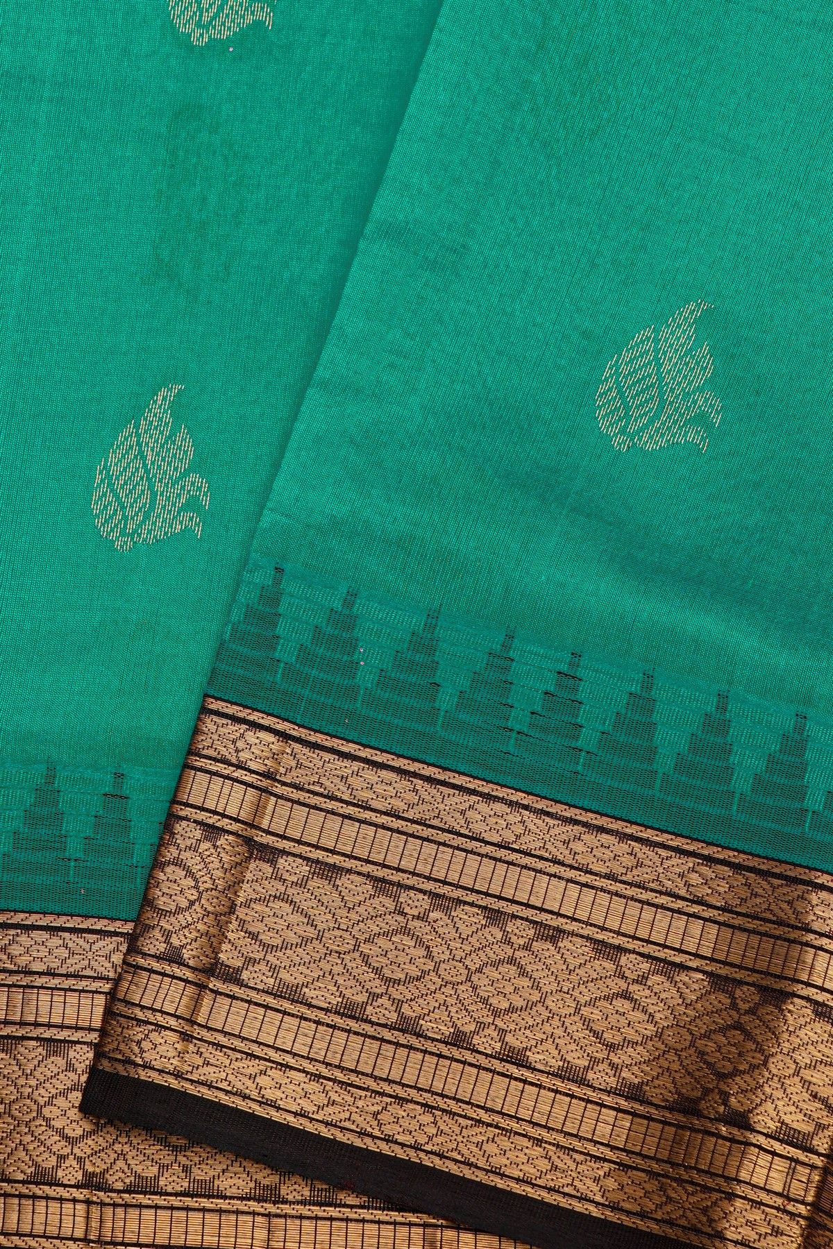 Kuppadam Sico Sea Green Saree With Florals And Leaves Border