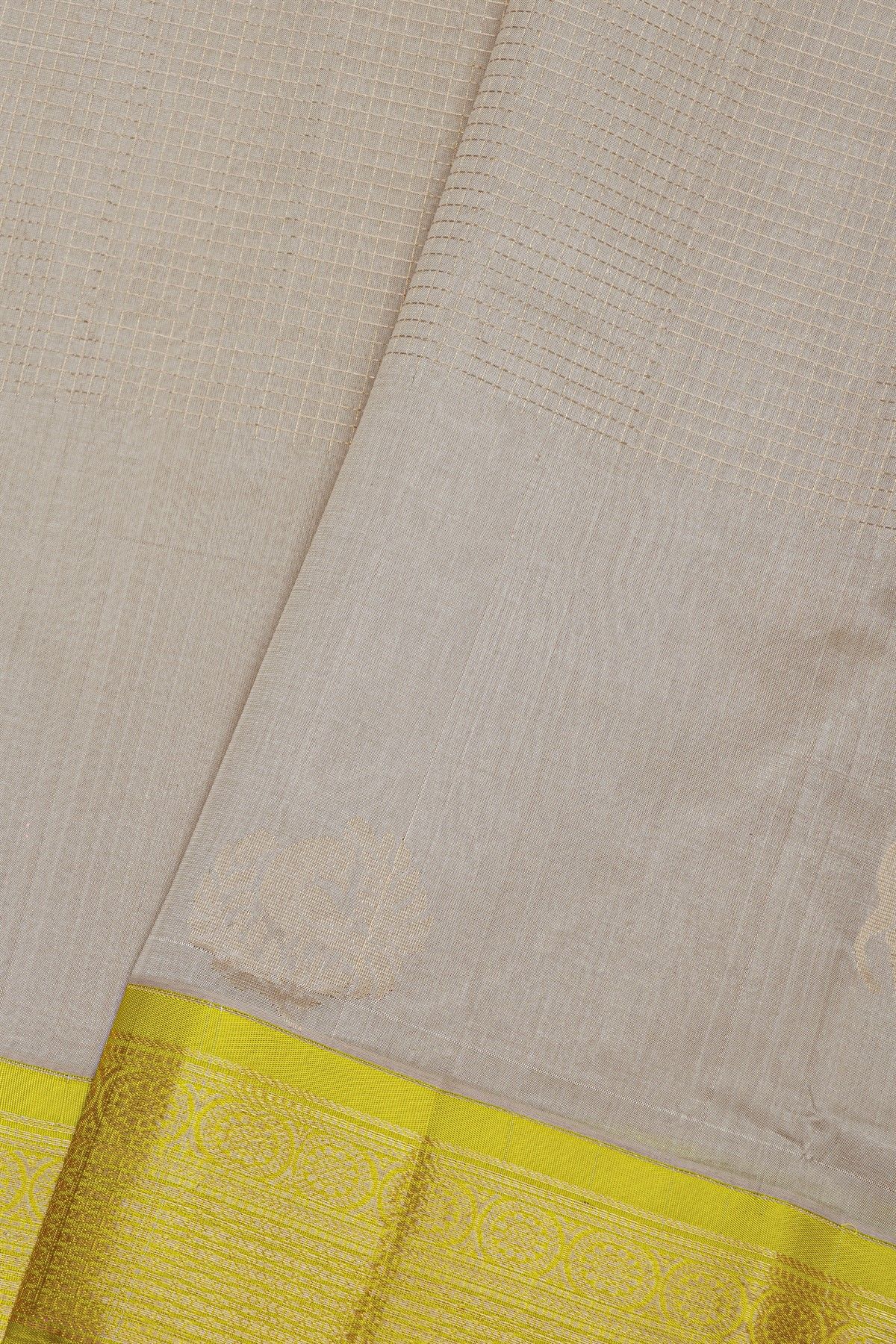 Kuppadam Sico Light Grey Saree With Floral And Buttis Checks Body