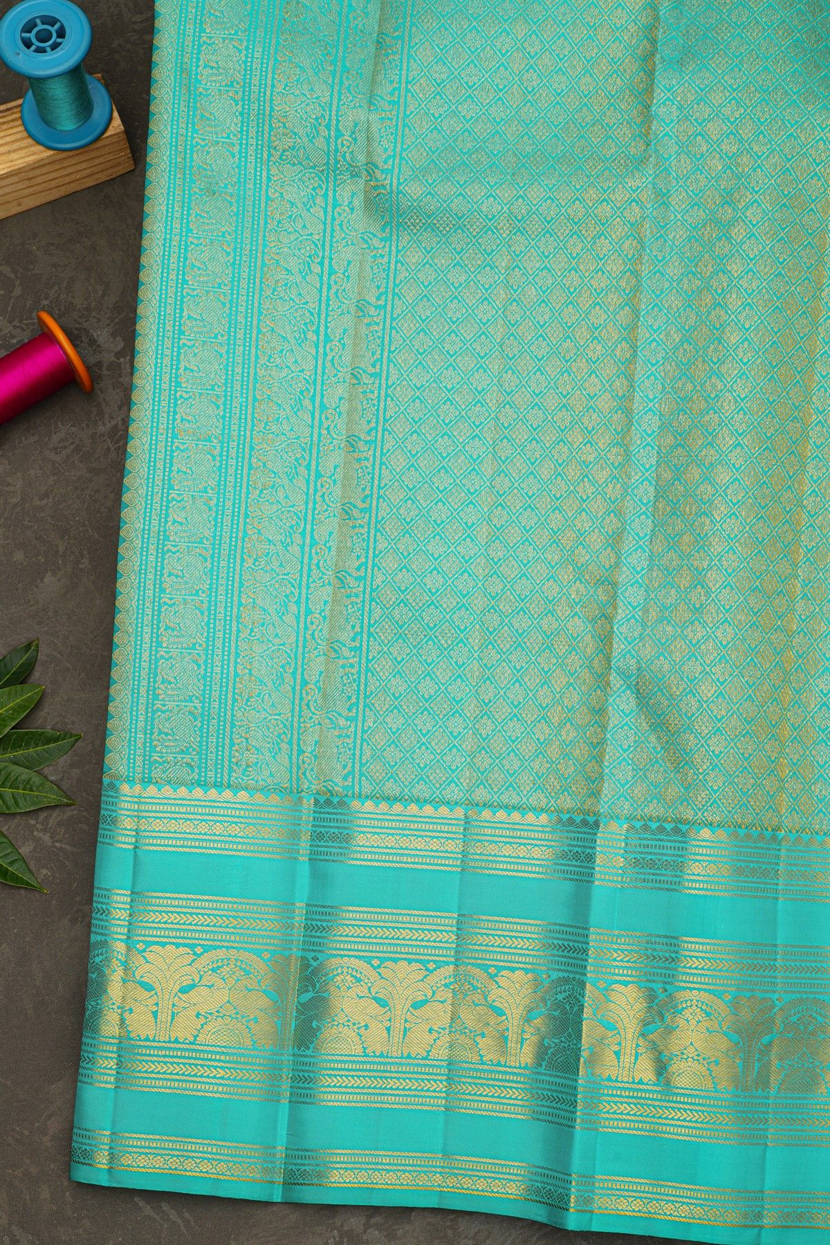 Kancheepuram Silk Dual Colour Saree With Floral And Peacock Border