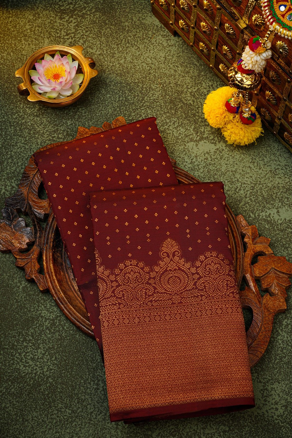 Kancheepuram Silk Dark Maroon Saree With Zari Diamond And Floral Leaf Border