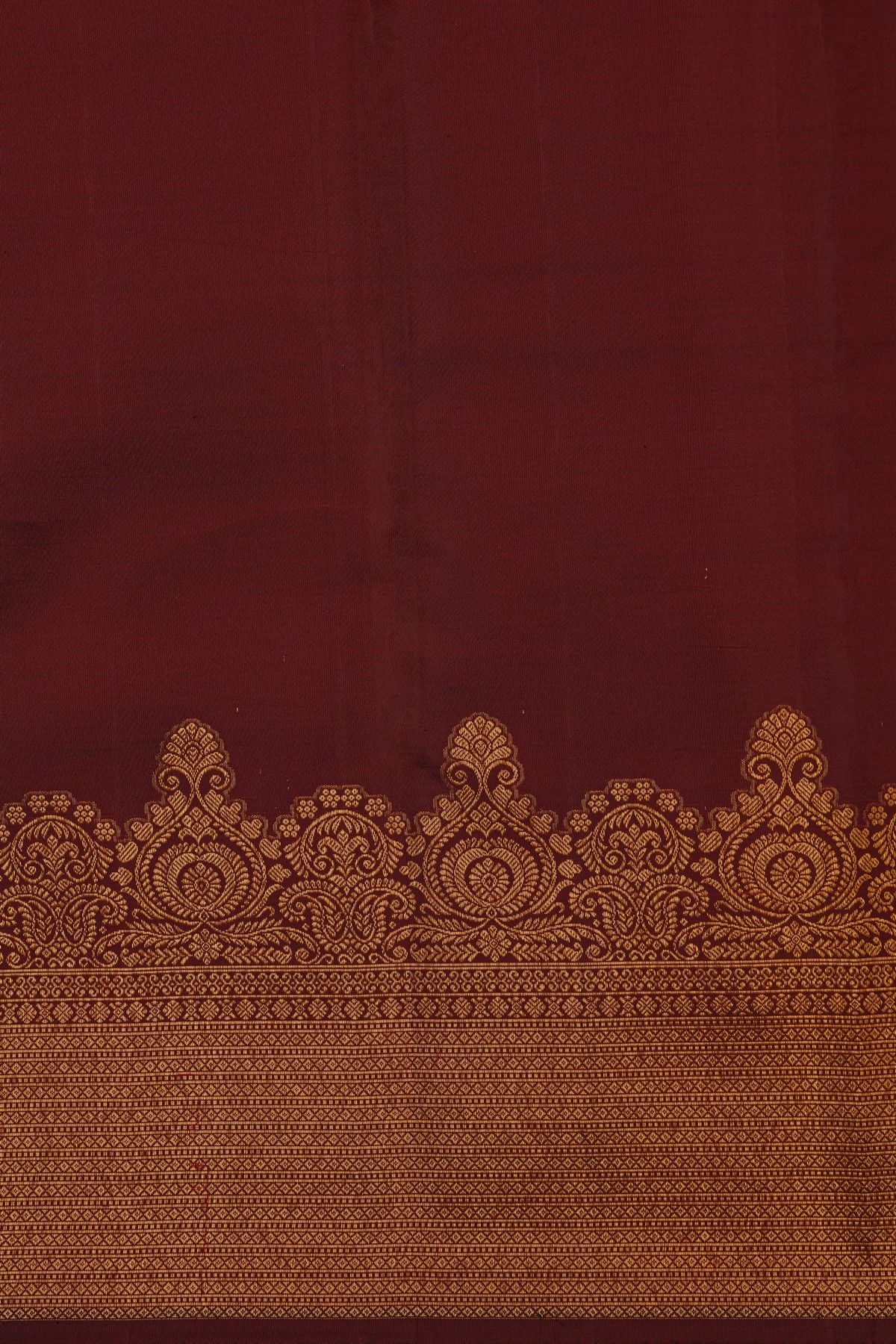 Kancheepuram Silk Dark Maroon Saree With Zari Diamond And Floral Leaf Border
