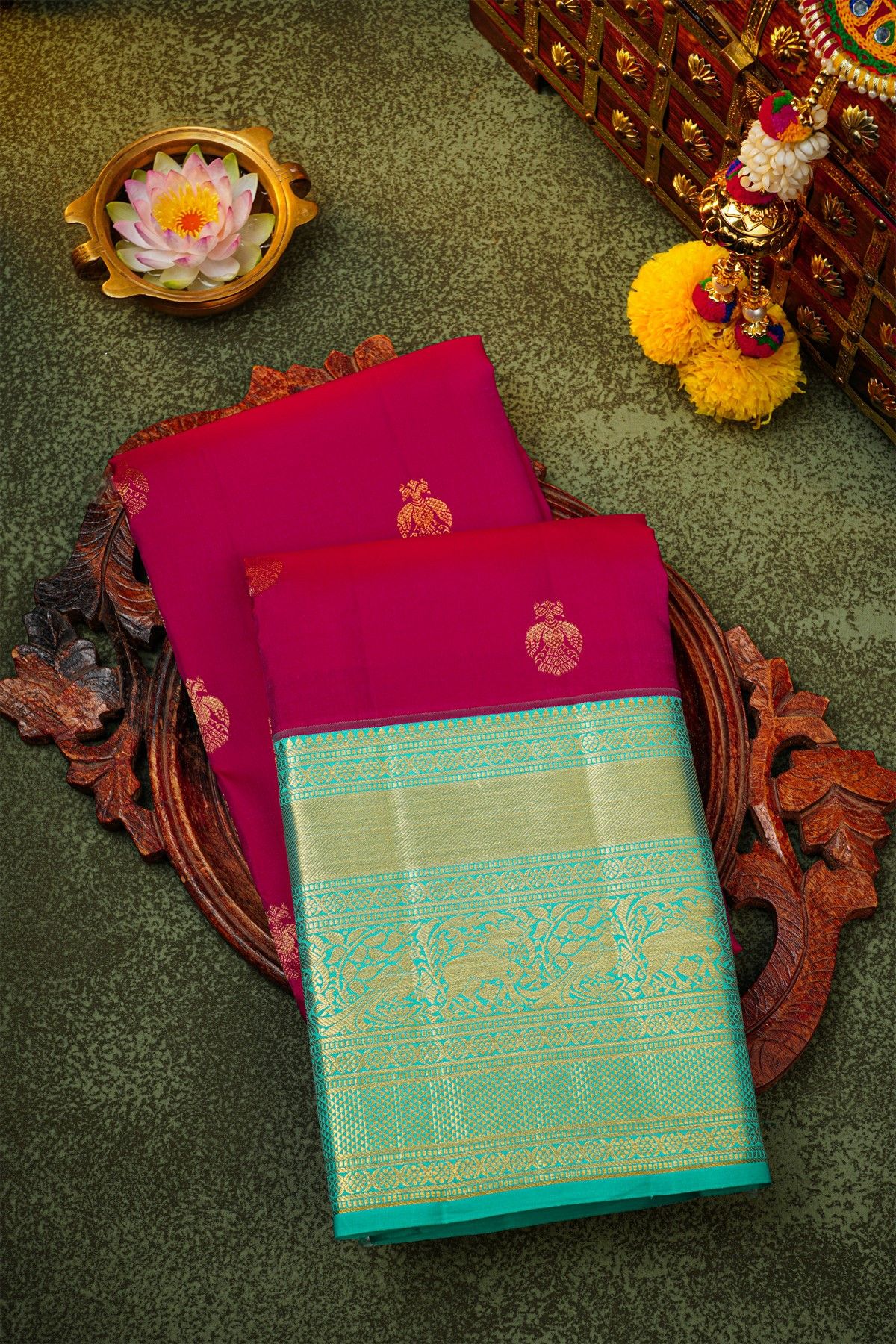 Kancheepuram Silk Rani Pink Saree With Gandaberunda Buttis Body