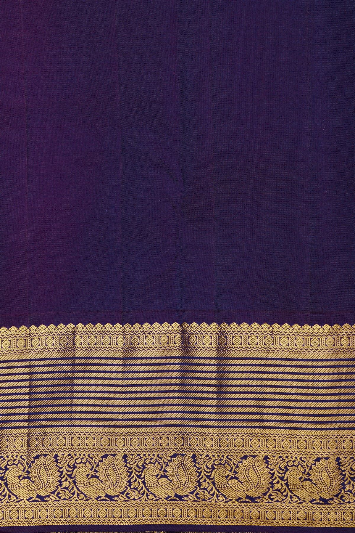 Kancheepuram Silk Lavender Saree With Floral And Peacock Buttis Body