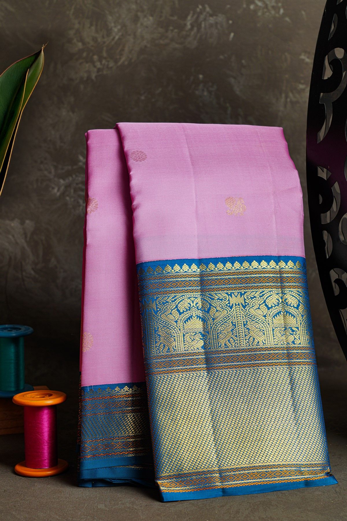 Kancheepuram Silk Lavender Saree With Florals And Peacock Buttis Body