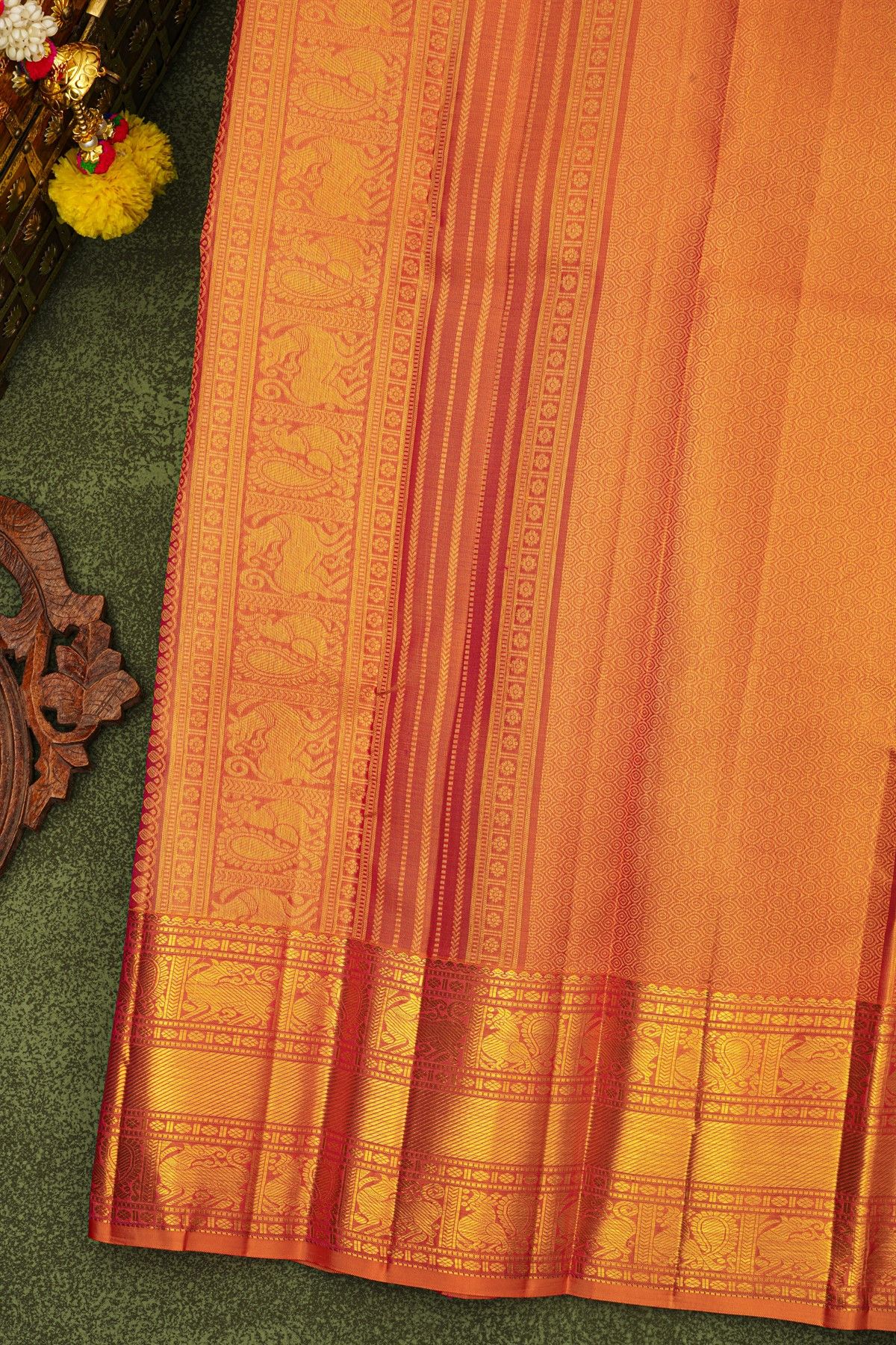 Kancheepuram Silk Bottle Green Saree With Peacocks And Yalis Border