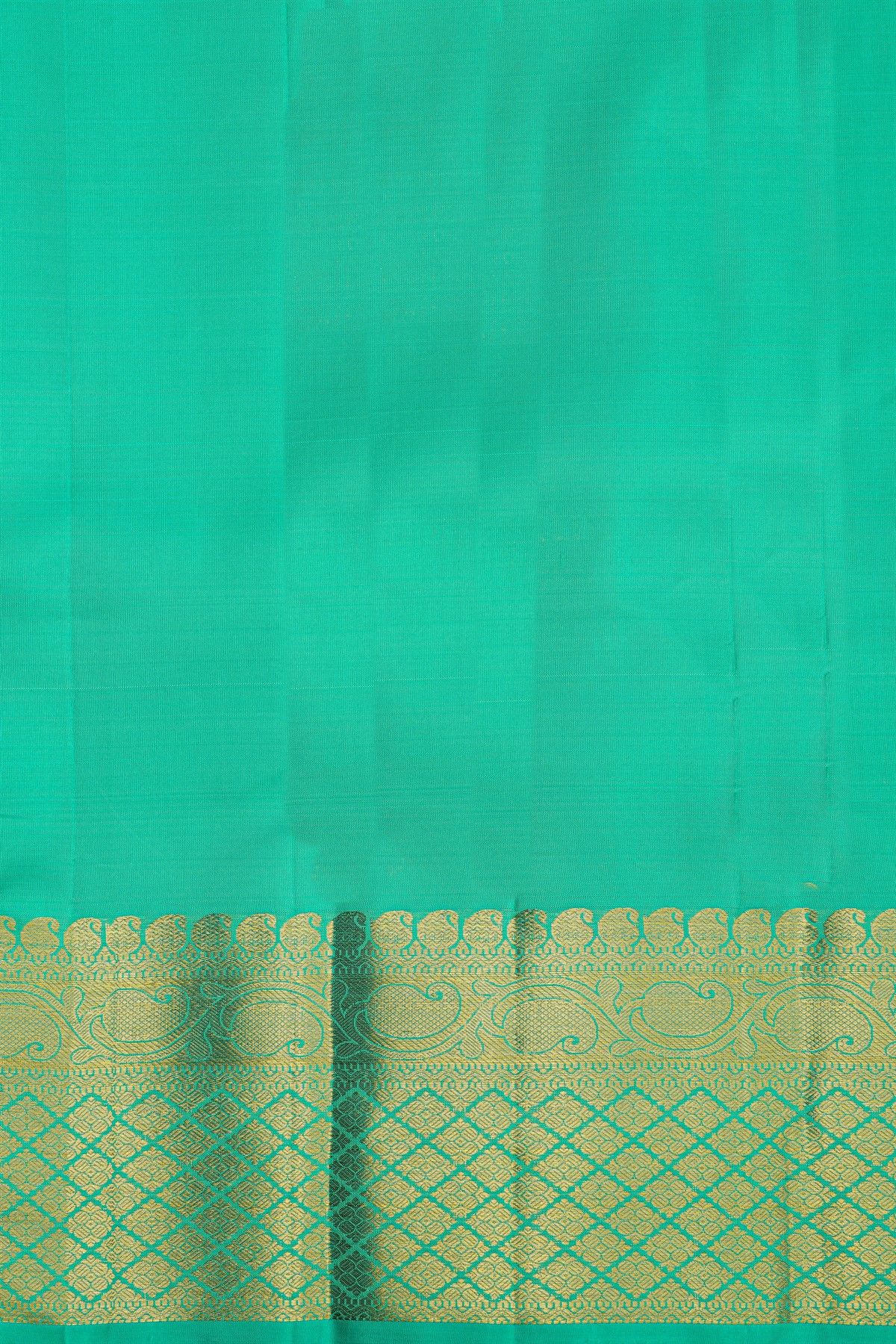 Kancheepuram Silk Sea Green Saree With Florals And Leaves Jaal Border