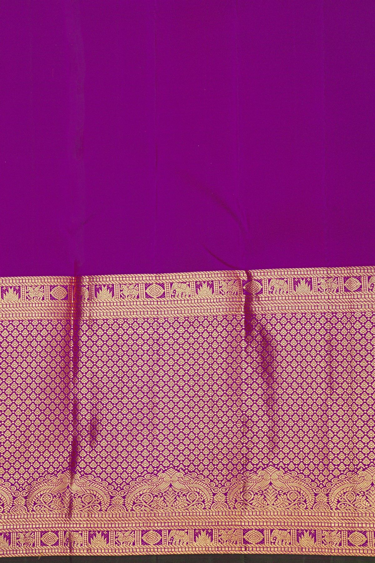Kancheepuram Silk Lavender Saree With Florals And Peacocks Body And Self Long Border