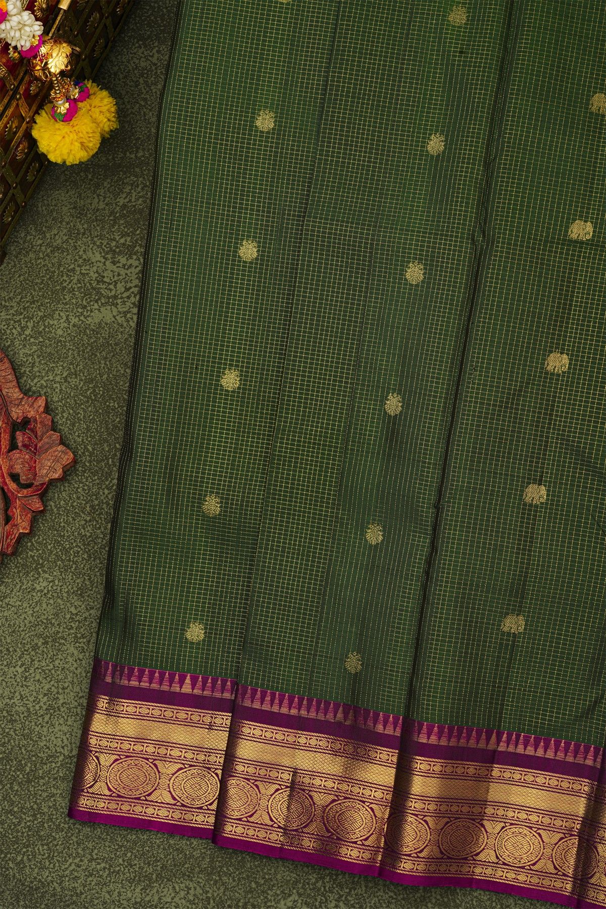 Kancheepuram Silk Bottle Green Saree With Checks And Floral Buttis Body