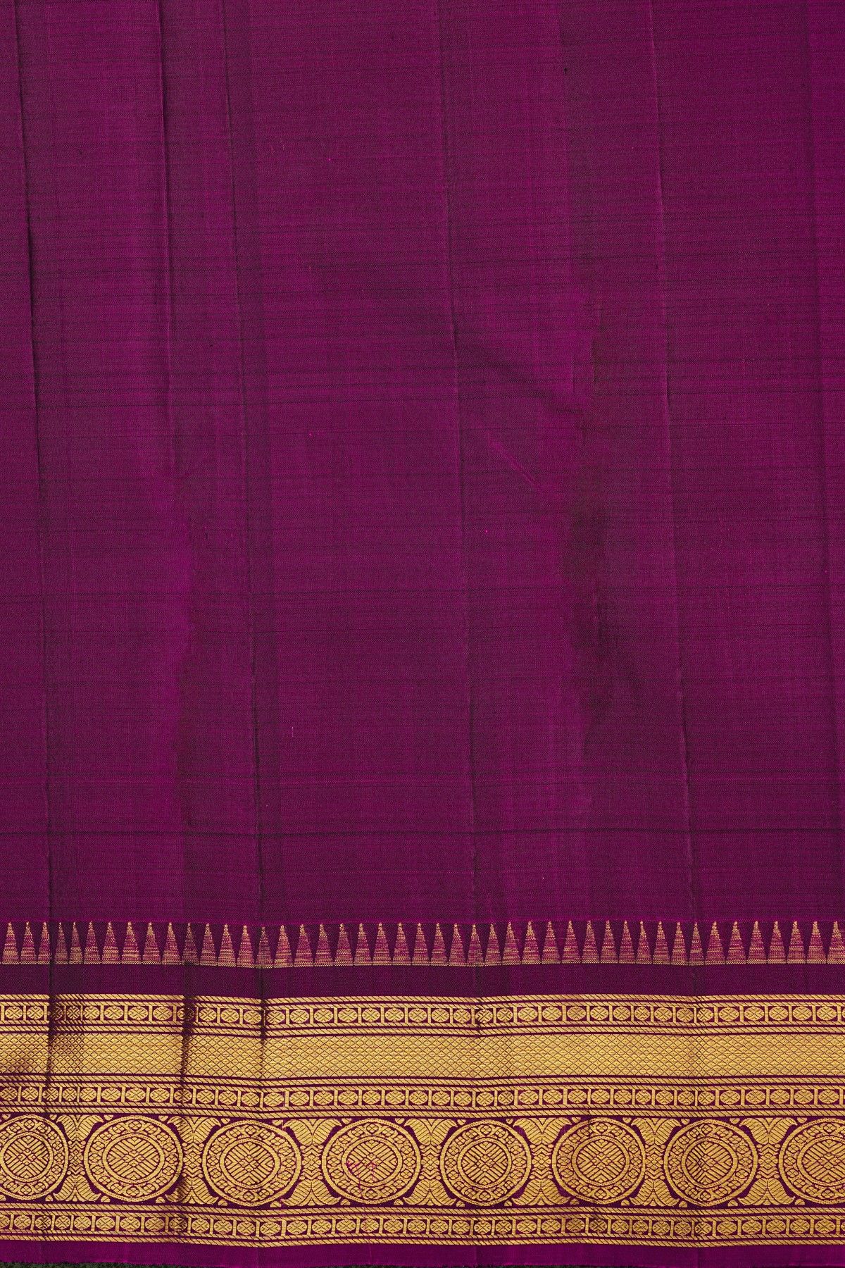 Kancheepuram Silk Bottle Green Saree With Checks And Floral Buttis Body
