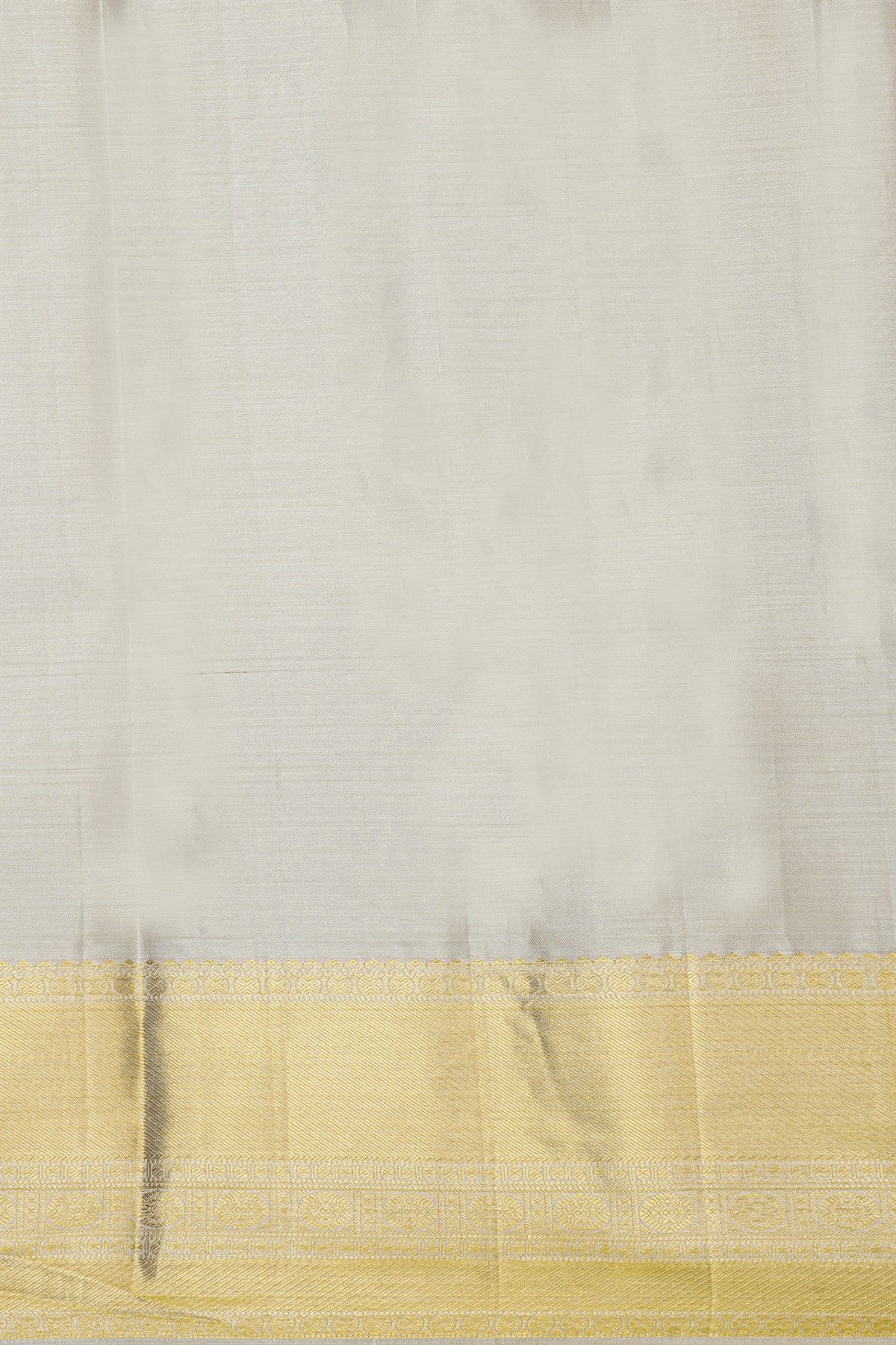 Kancheepuram Silk Off White Saree With Florals And Leaves Jaal Body