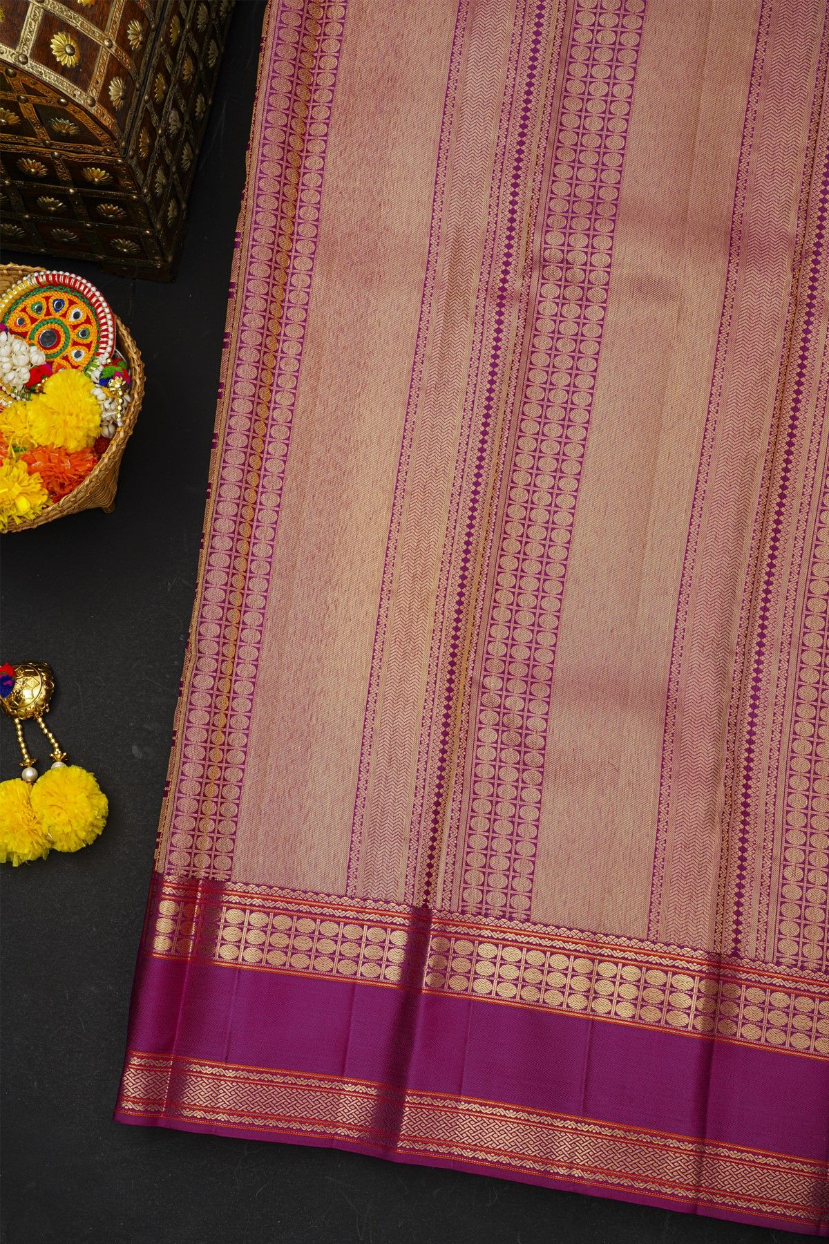 Kancheepuram Silk Purple Saree With Cross Lines Body And Gap Border
