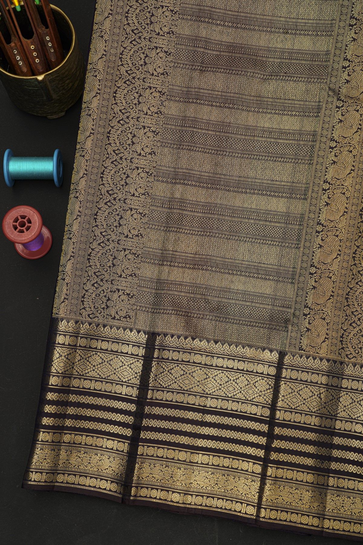 Kancheepuram Silk Navy Blue Saree With Florals And Leaves In Zari Body