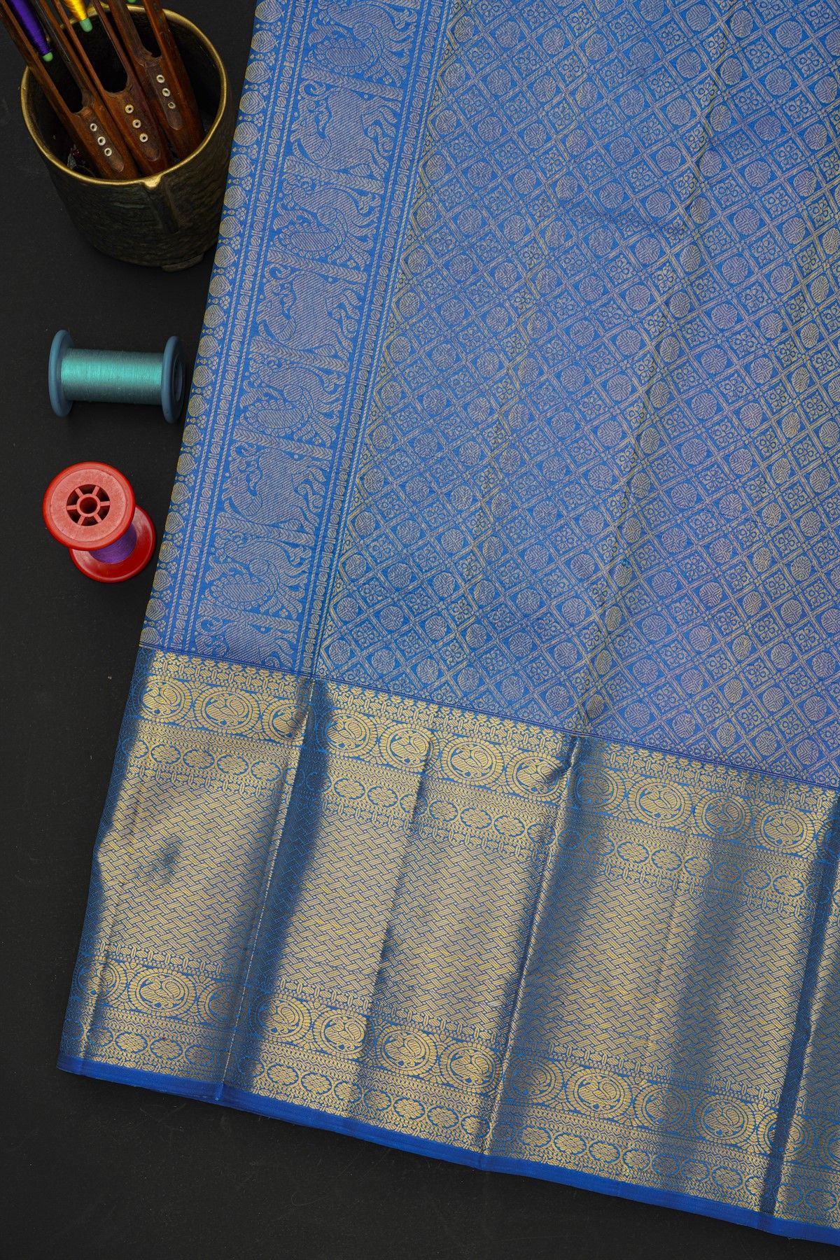 Kancheepuram Silk Sky Blue Saree With Florals And Leaves In Zari Body