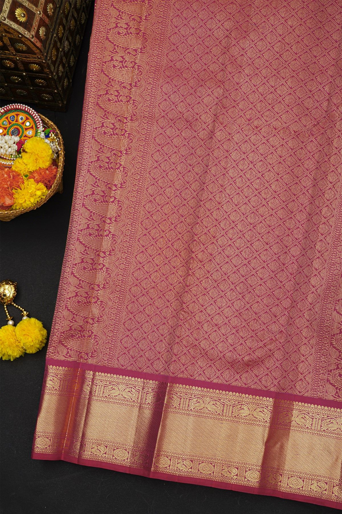 Kancheepuram Silk Rani Pink Saree With Cross Lines And Peacocks Border