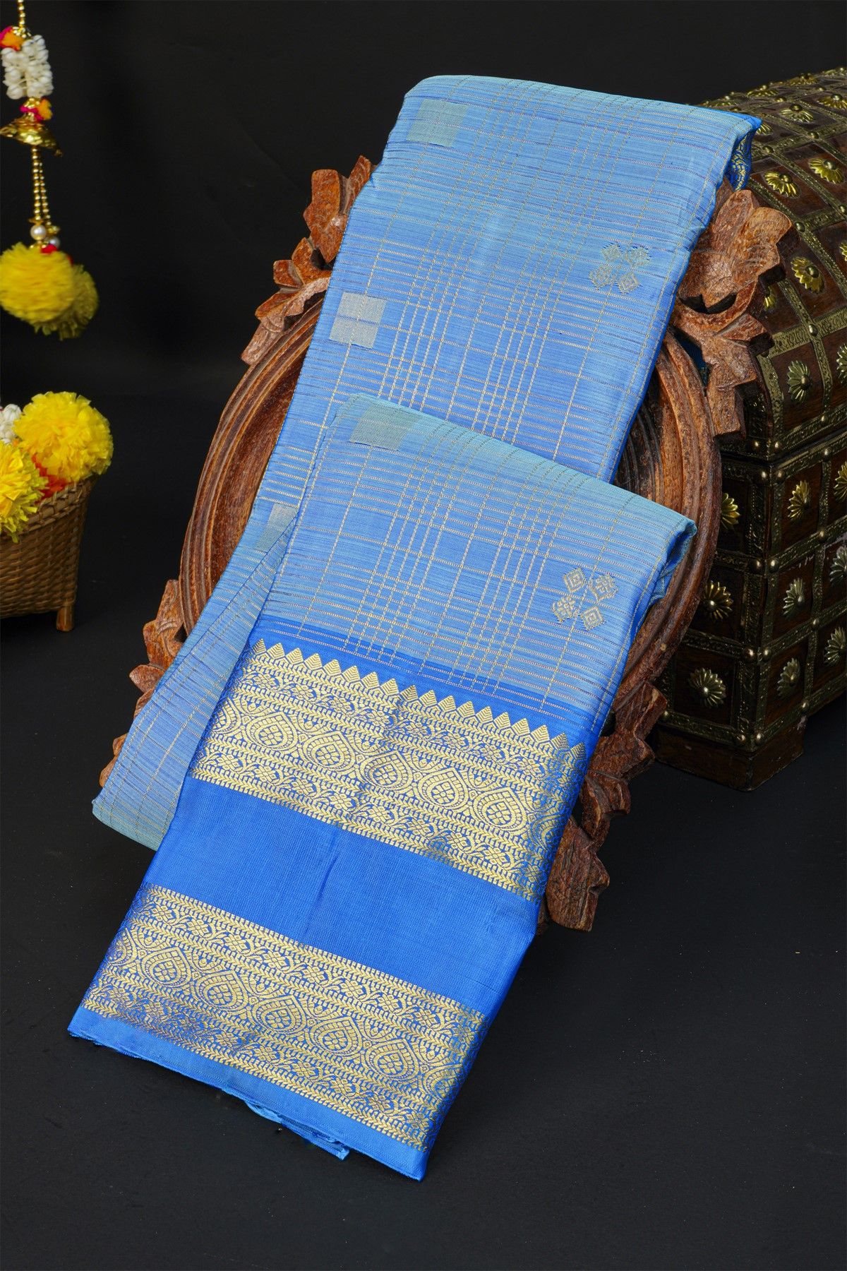 Kancheepuram Silk Sky Blue Saree With Checks And Floral Buttis Body