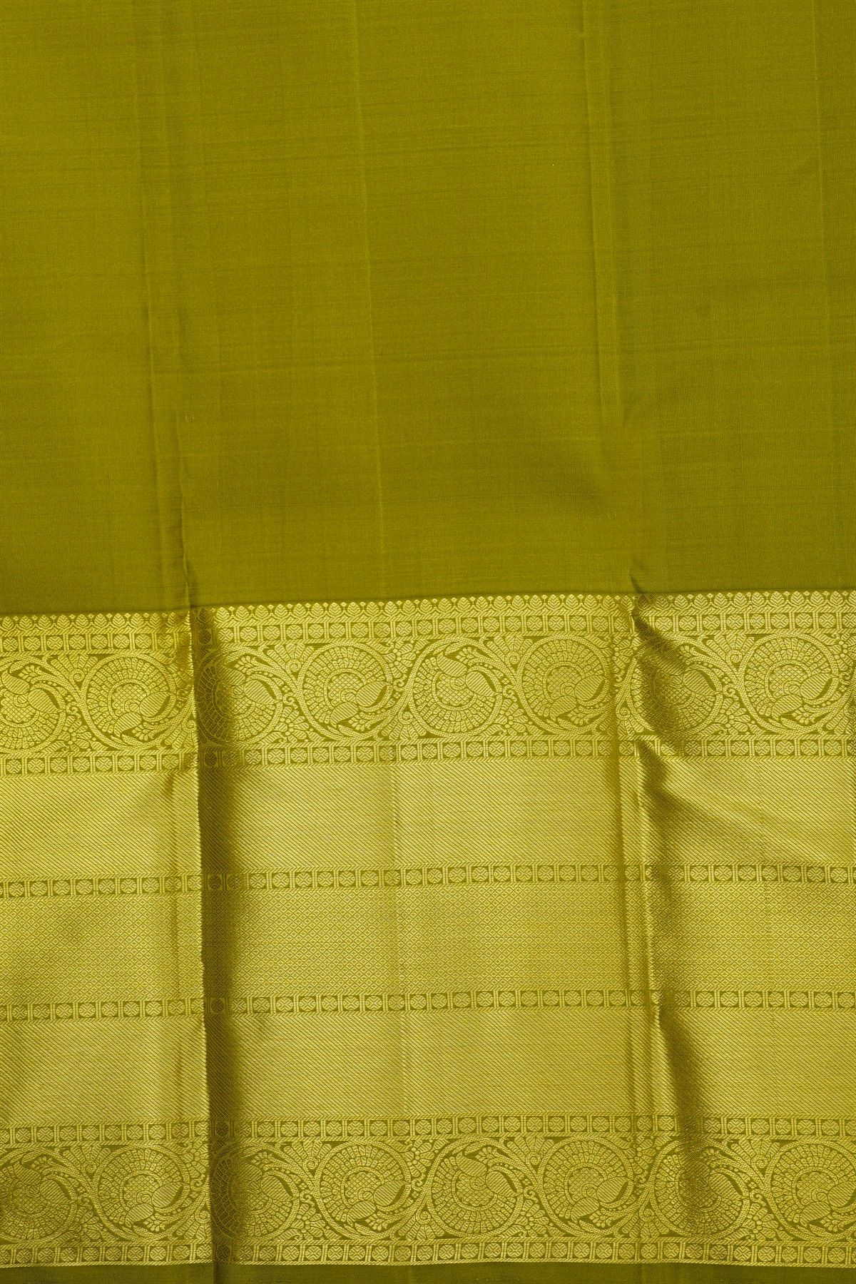 Kancheepuram Silk Mehendi Green Saree With Florals And Diamonds Cross Lines Border