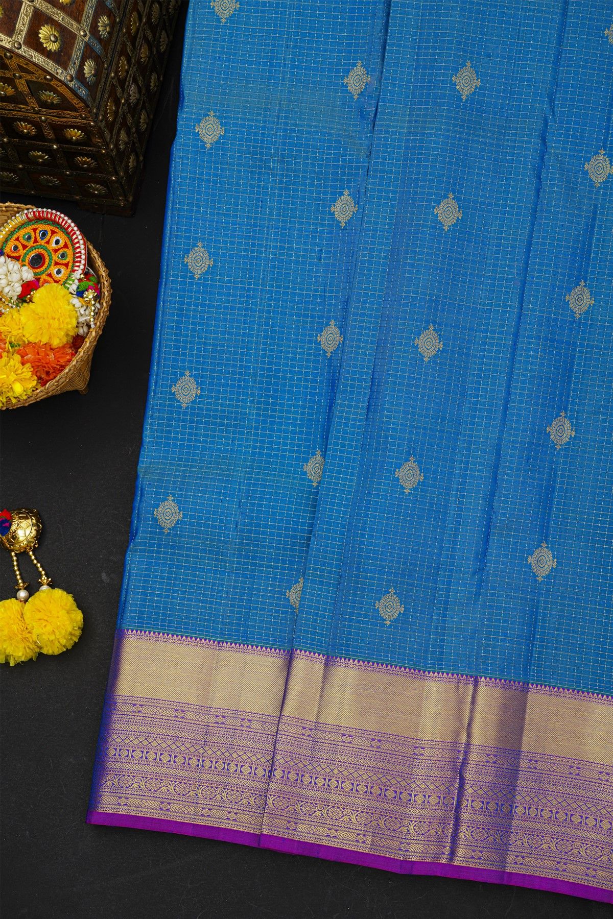 Kancheepuram Silk Royal Blue Saree With Checks And Floral Buttis Body